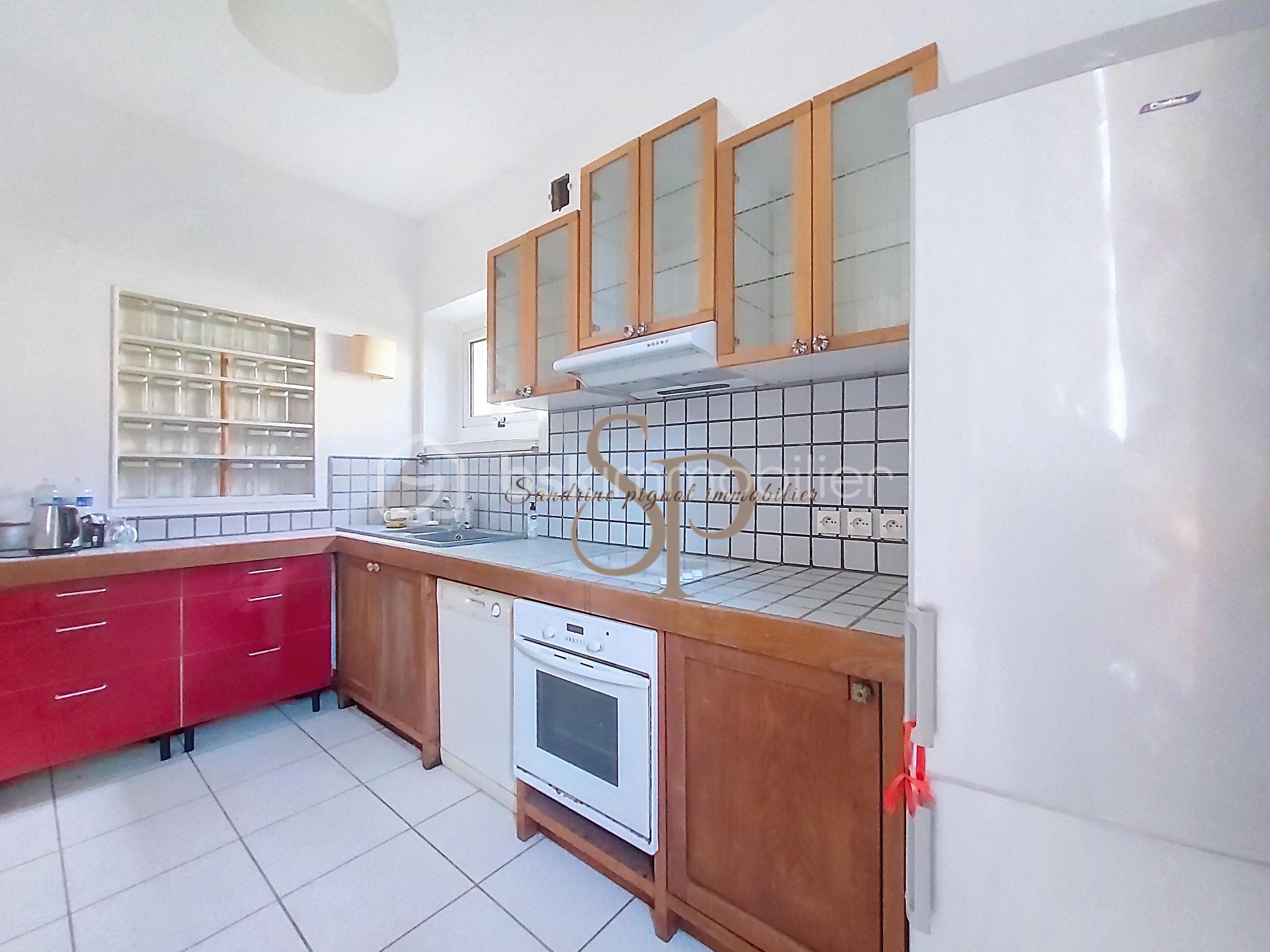 Maison en pierre de 190 m² - lorrez_00023.jpg