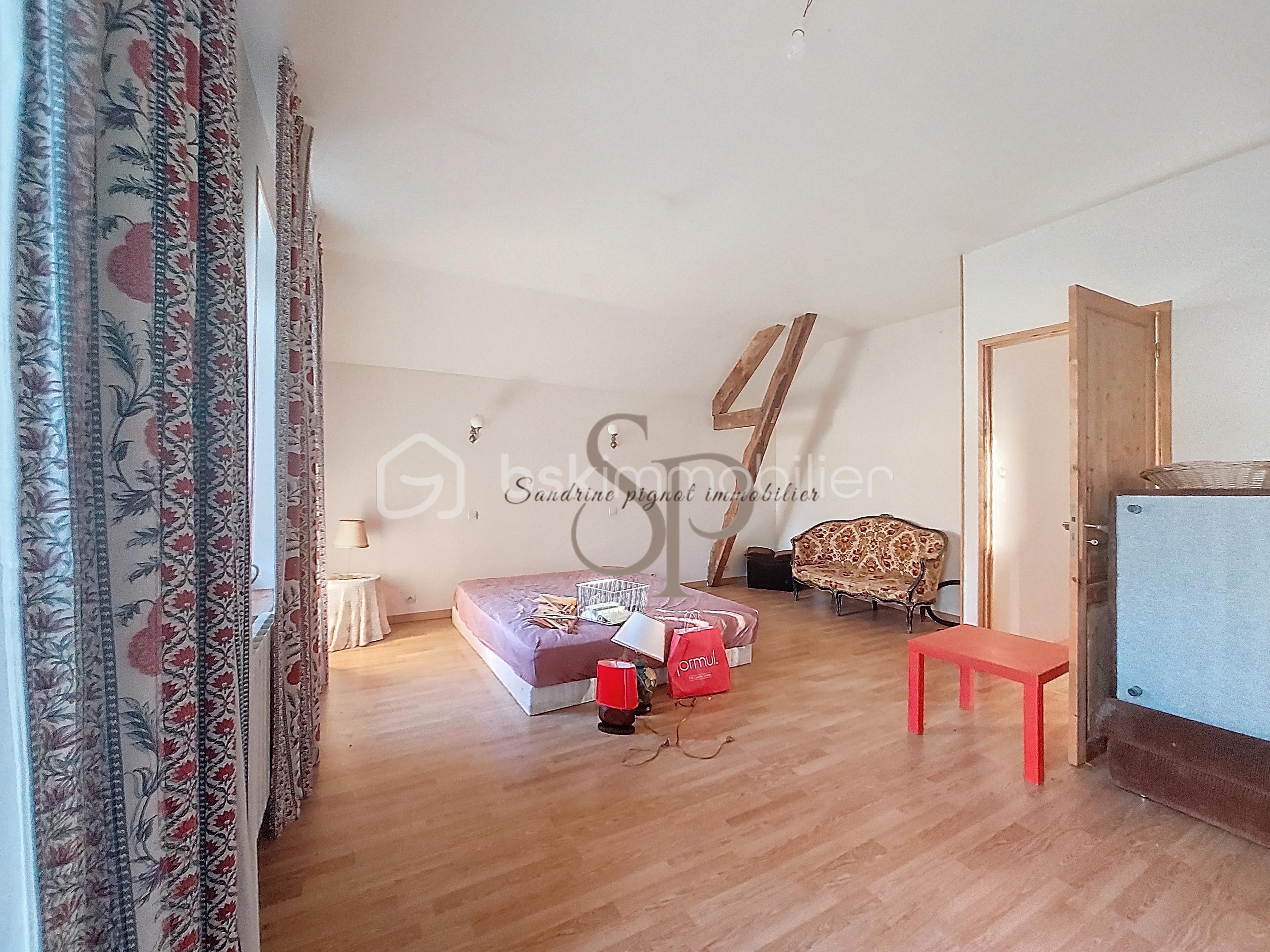 Maison en pierre de 190 m² - lorrez_00047.jpg