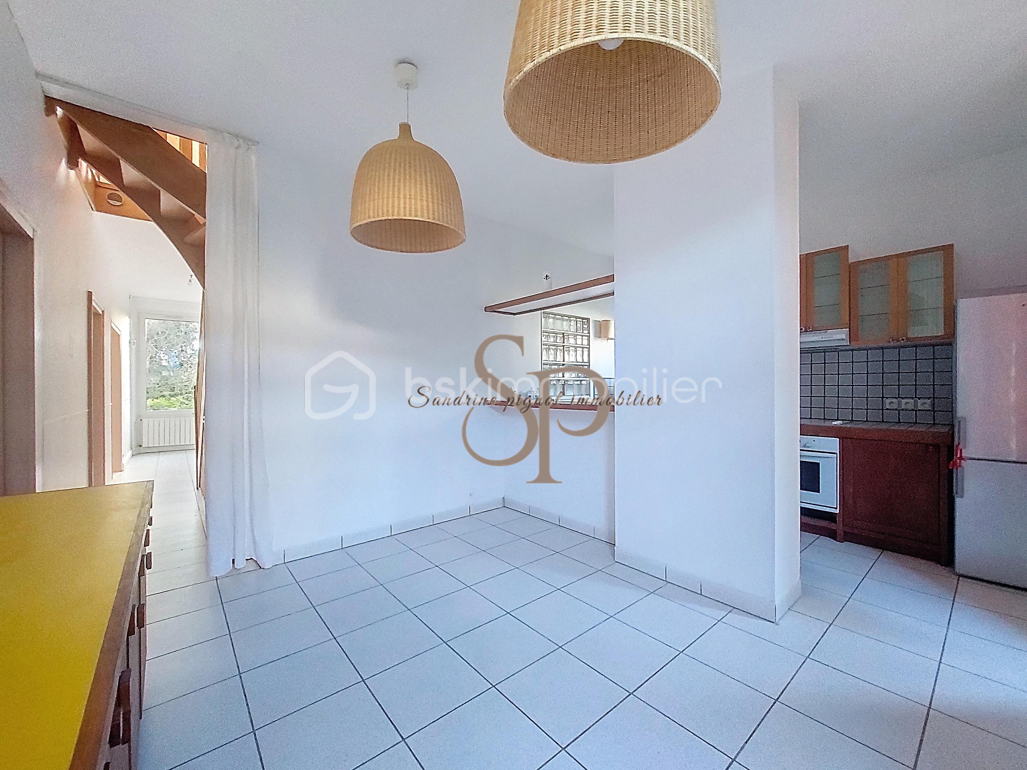 Maison en pierre de 190 m² - lorrez_00021.jpg