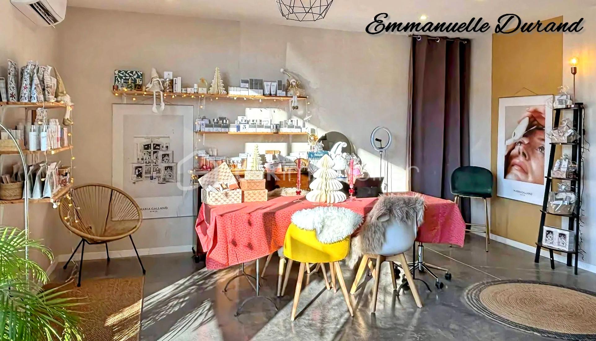 Local commercial de 630 m² - 4 a.jpg