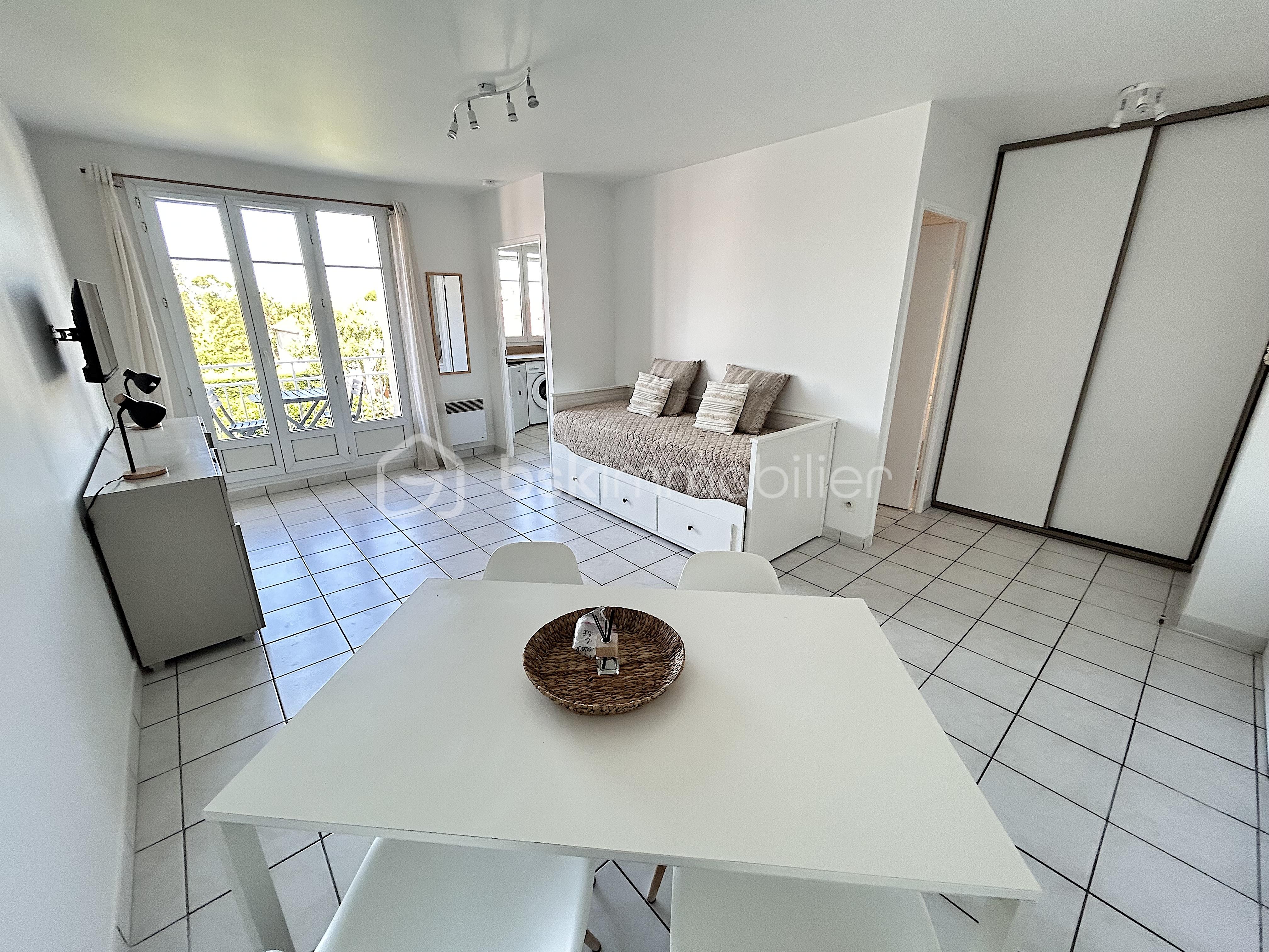 Appartement de 32 m² - séjour 3.jpg