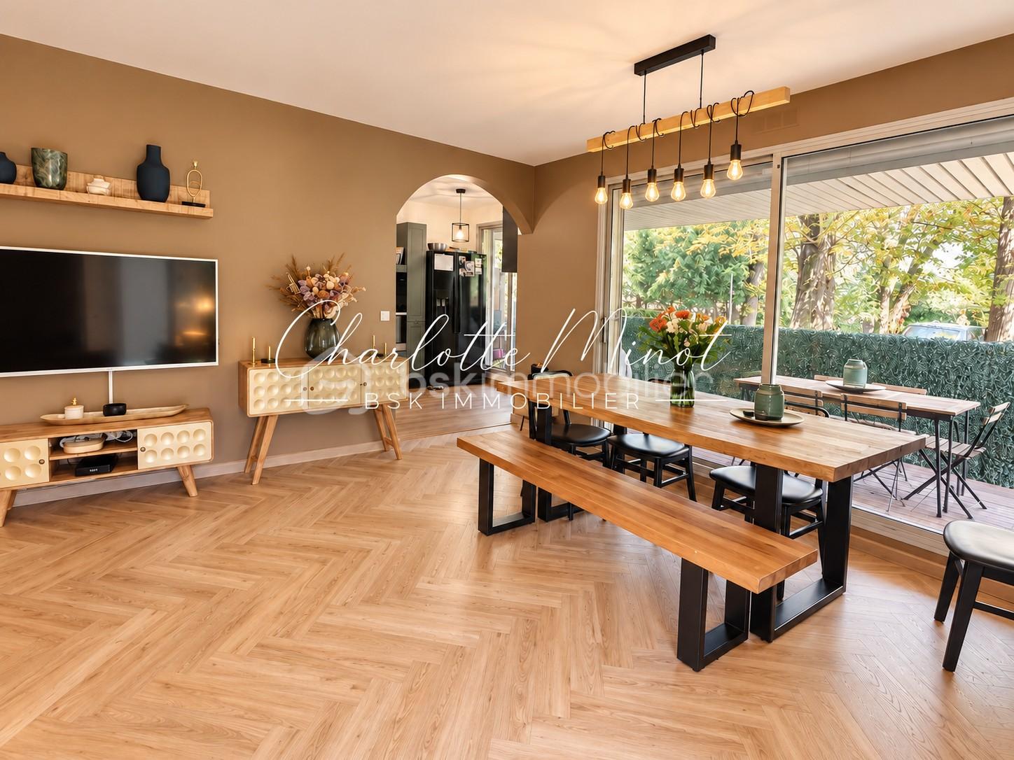 Coin salle à manger  - Copie.jpg