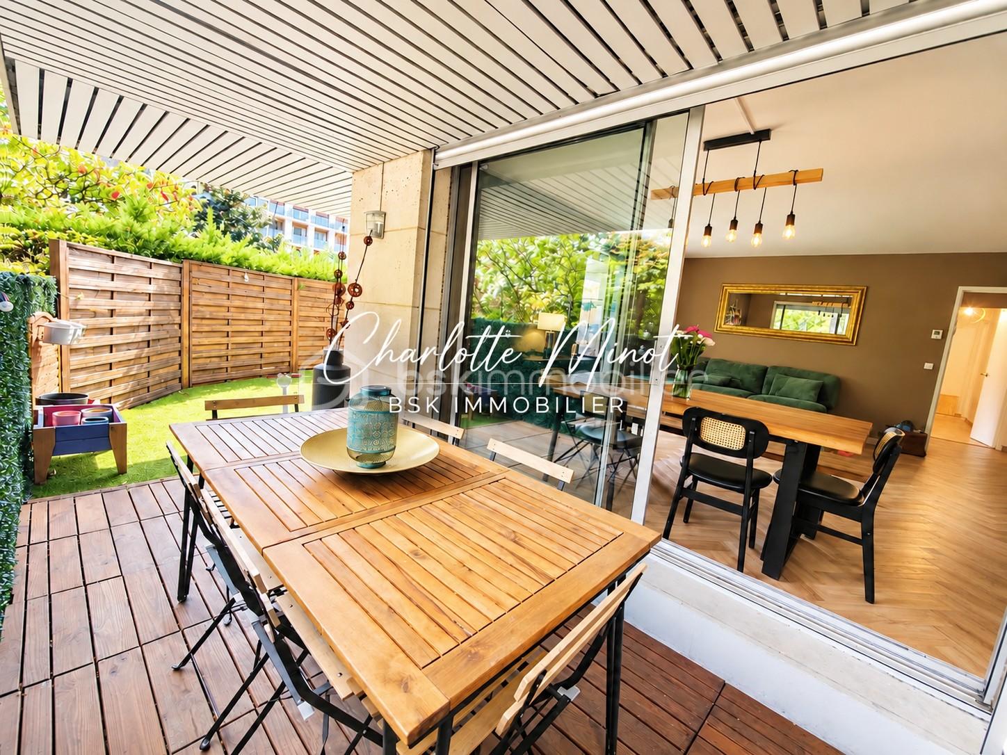 terrasse vue sejour.jpg