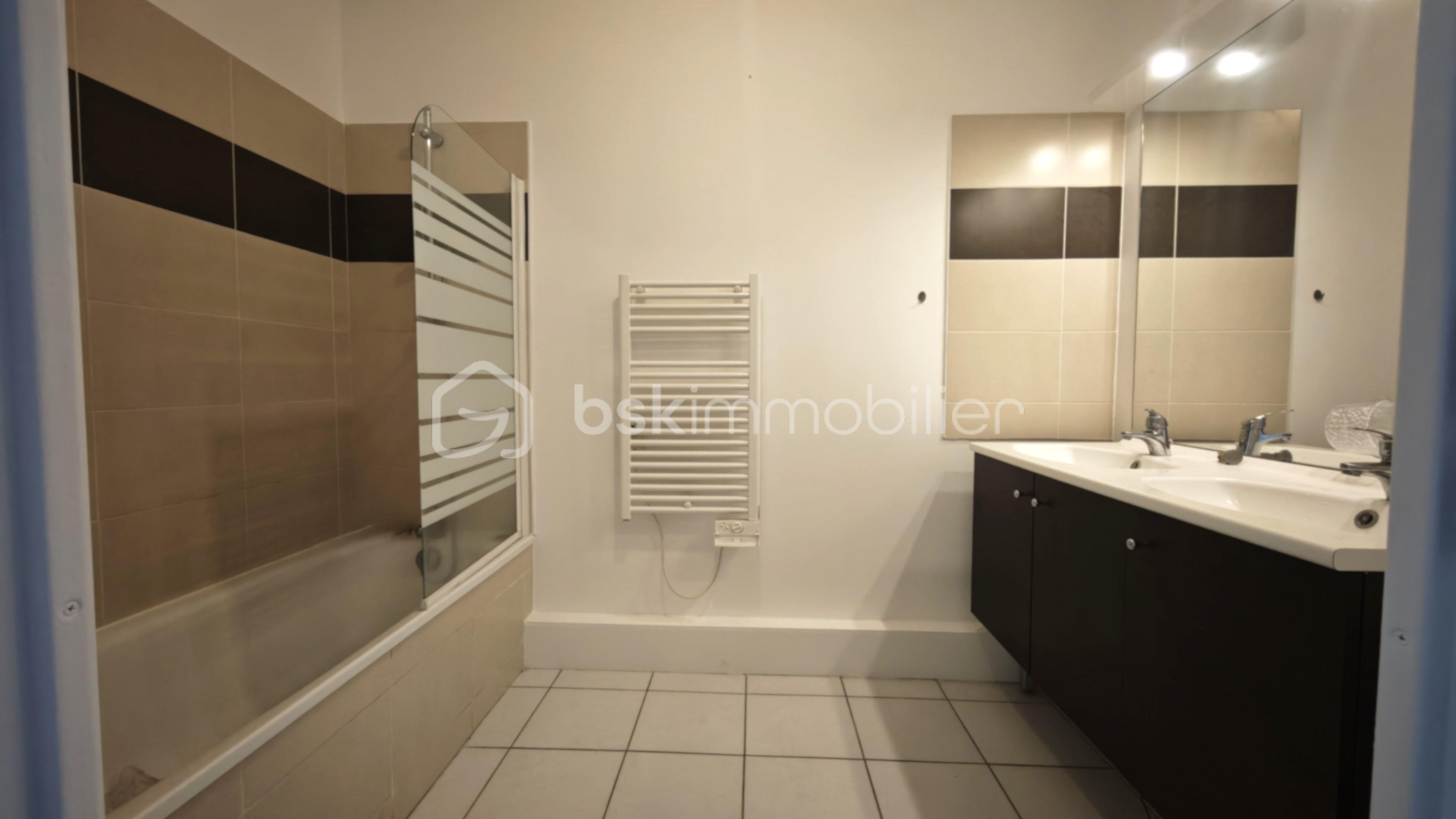 lemesle_bskimmobilier_appartement_t4_86m²_toulouse_3cocus_sdb1.jpg