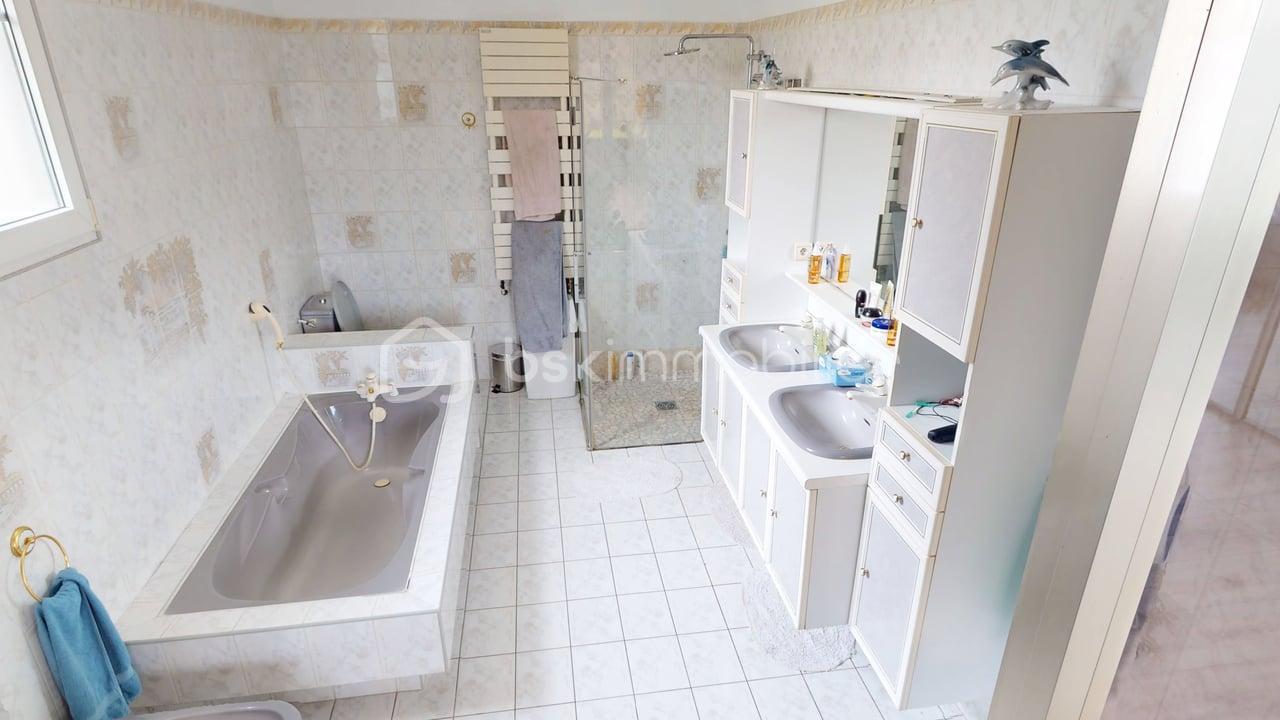 Maison de 615 m² - Maison-615-m-Sare-02272025_174018.jpg