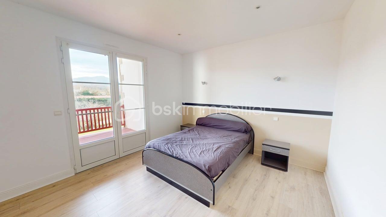 Maison de 615 m² - Maison-615-m-Sare-02272025_174649.jpg