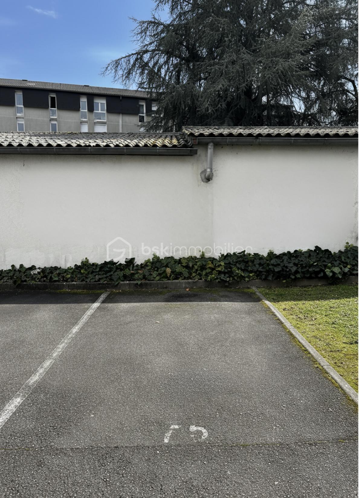 Appartement de 42,50 m² - Parking.png