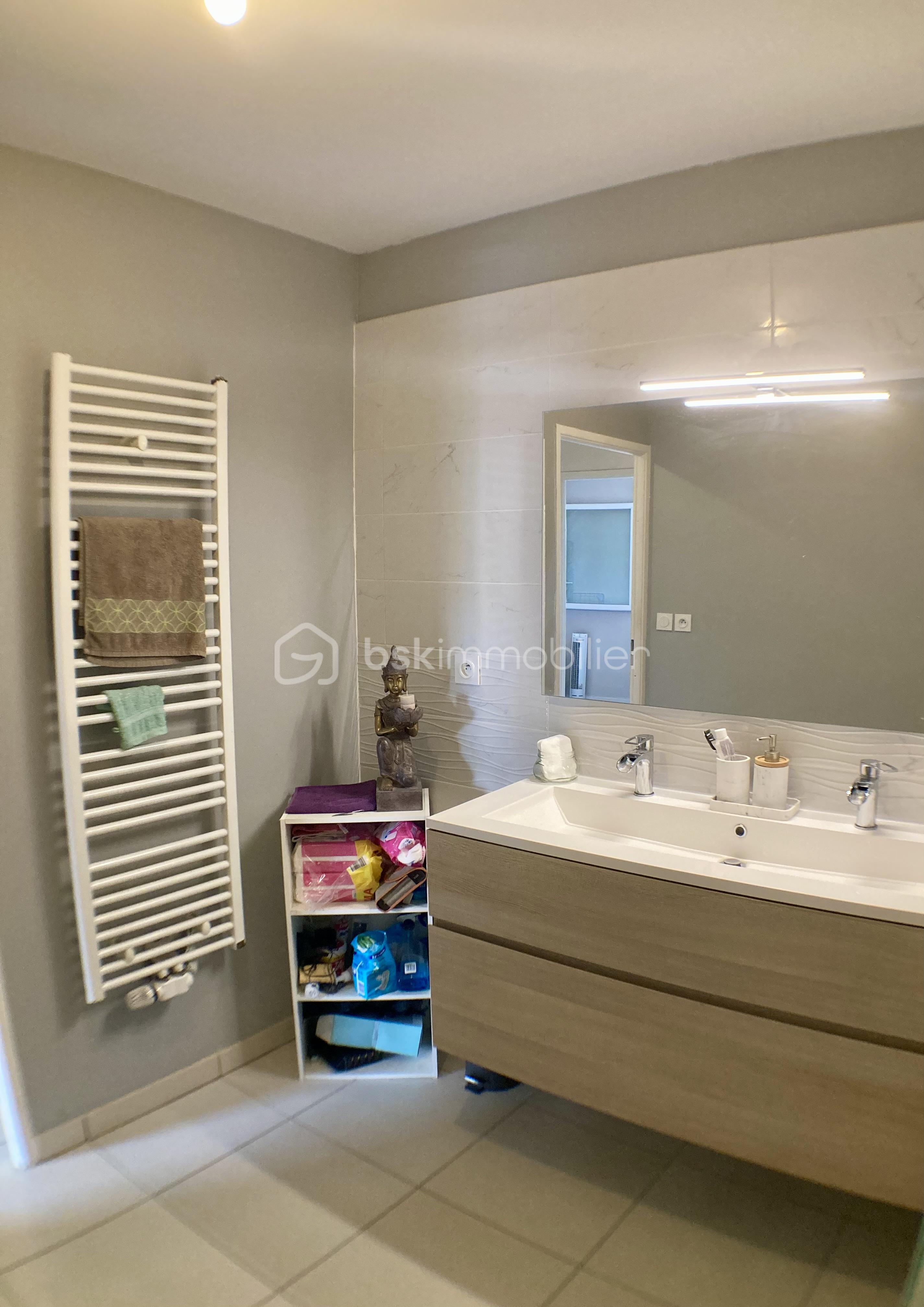 Appartement de 71,44 m² - sde 2.jpg