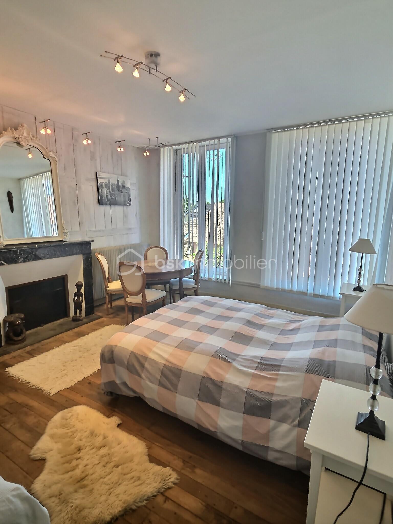 Maison de 266 m² - exposio_132889361.jpg