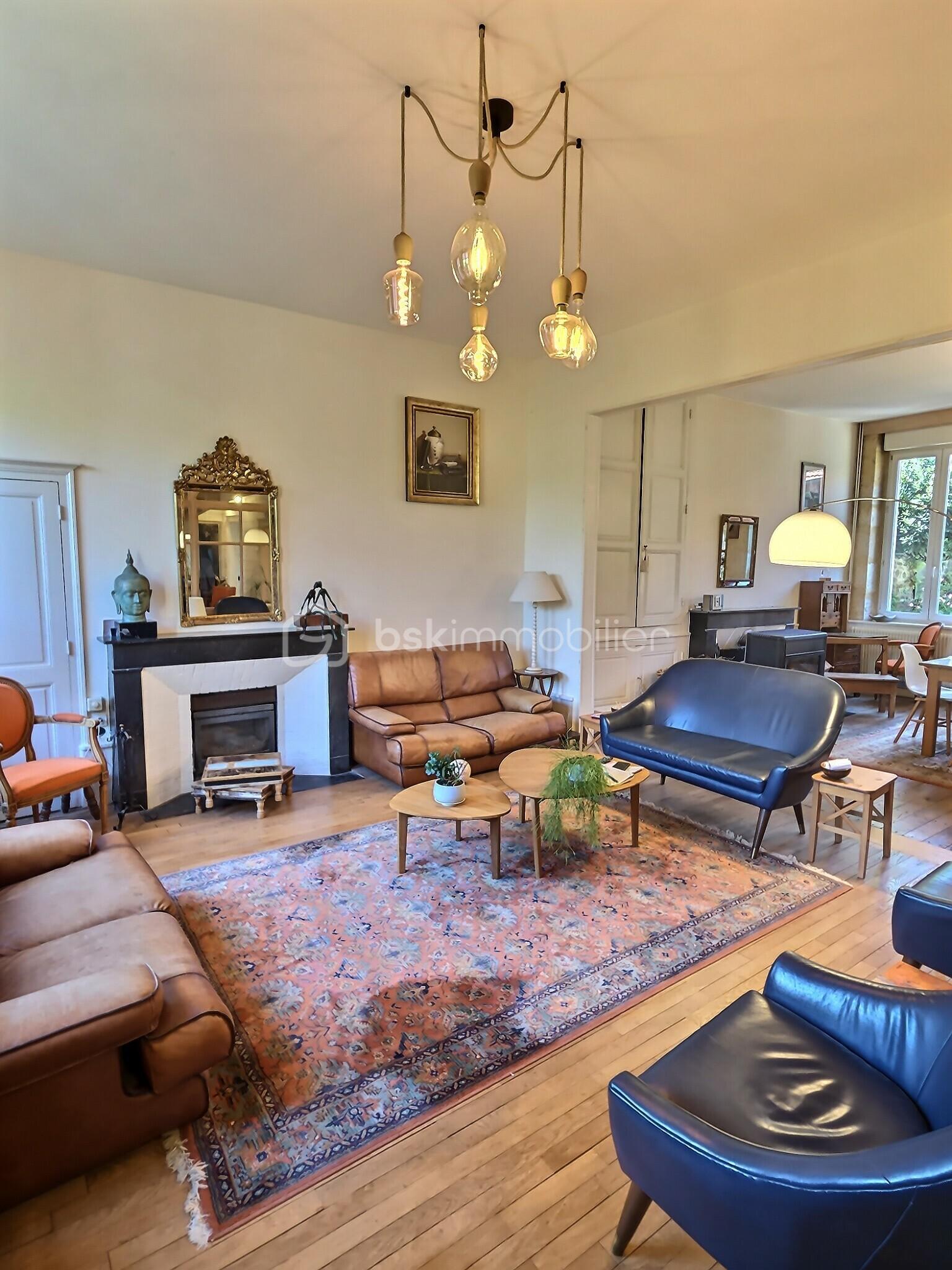 Maison de 266 m² - exposio_132892119.jpg