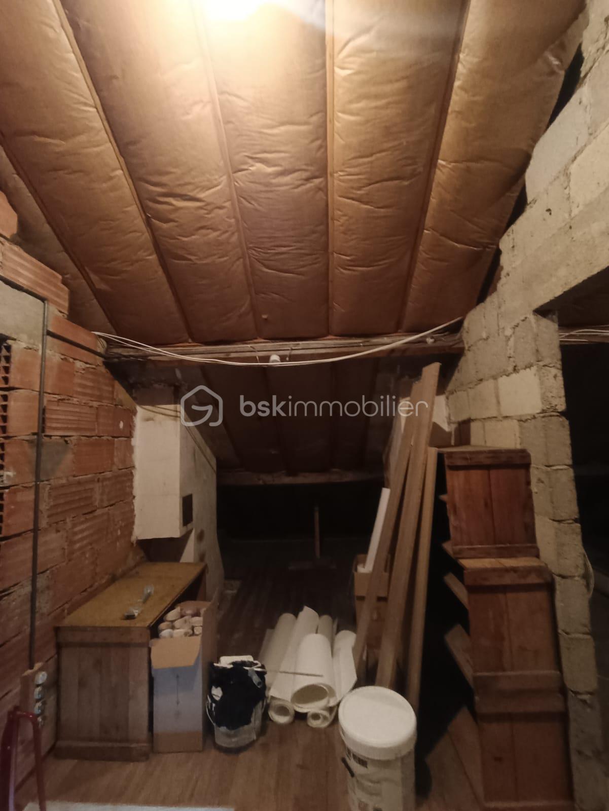 Pavillon de 180 m² - PHOTO-2025-07-16-11-54-37.jpg