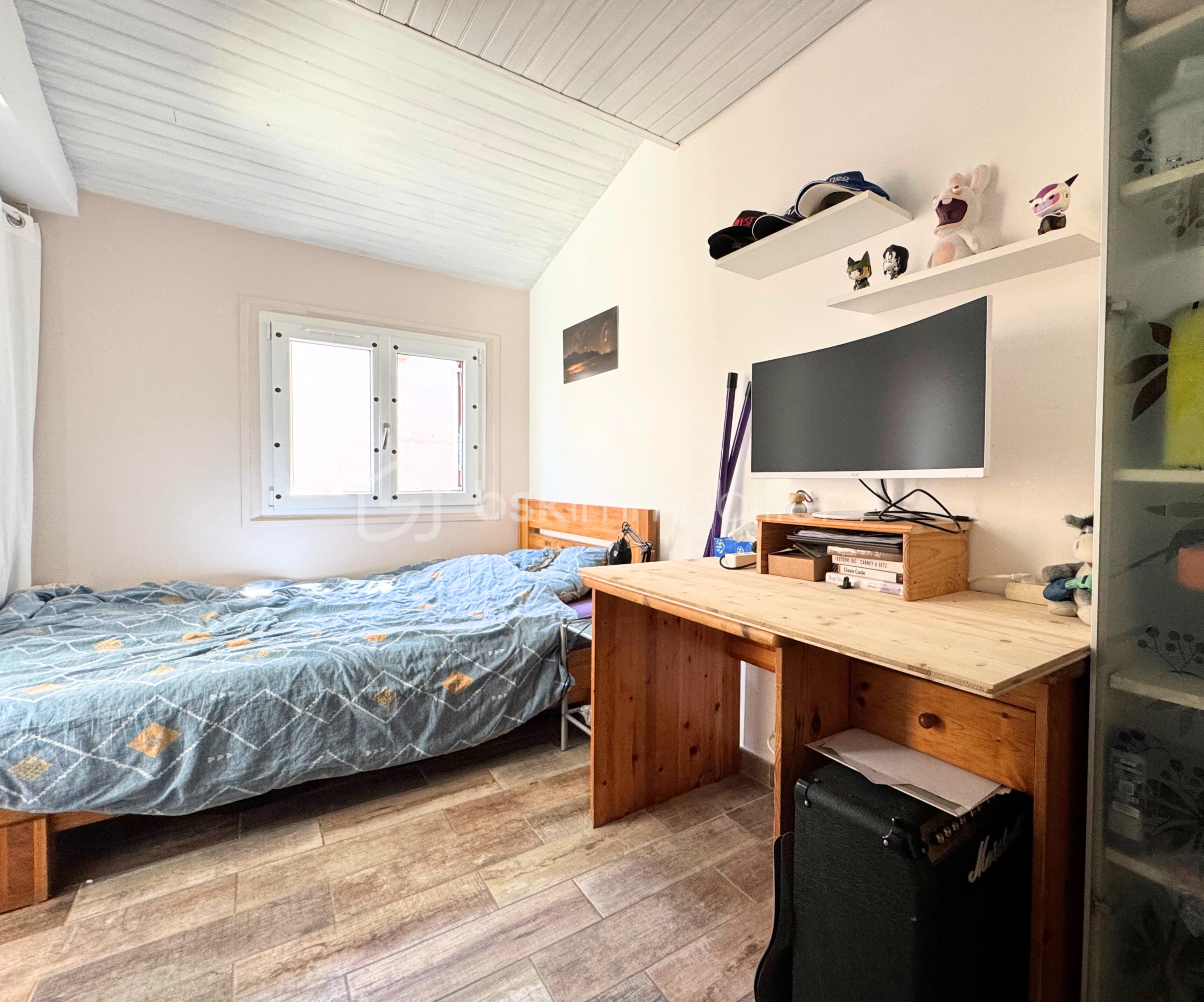 Maison de 146 m² - 14.chambre RDC canva.jpg