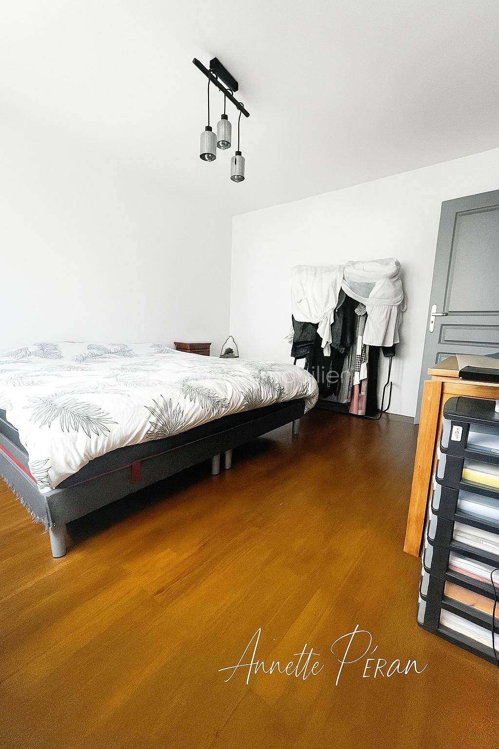 Maison de ville de 140 m² - 6A347F09-A478-4048-A847-ED01FF58C6B6.png