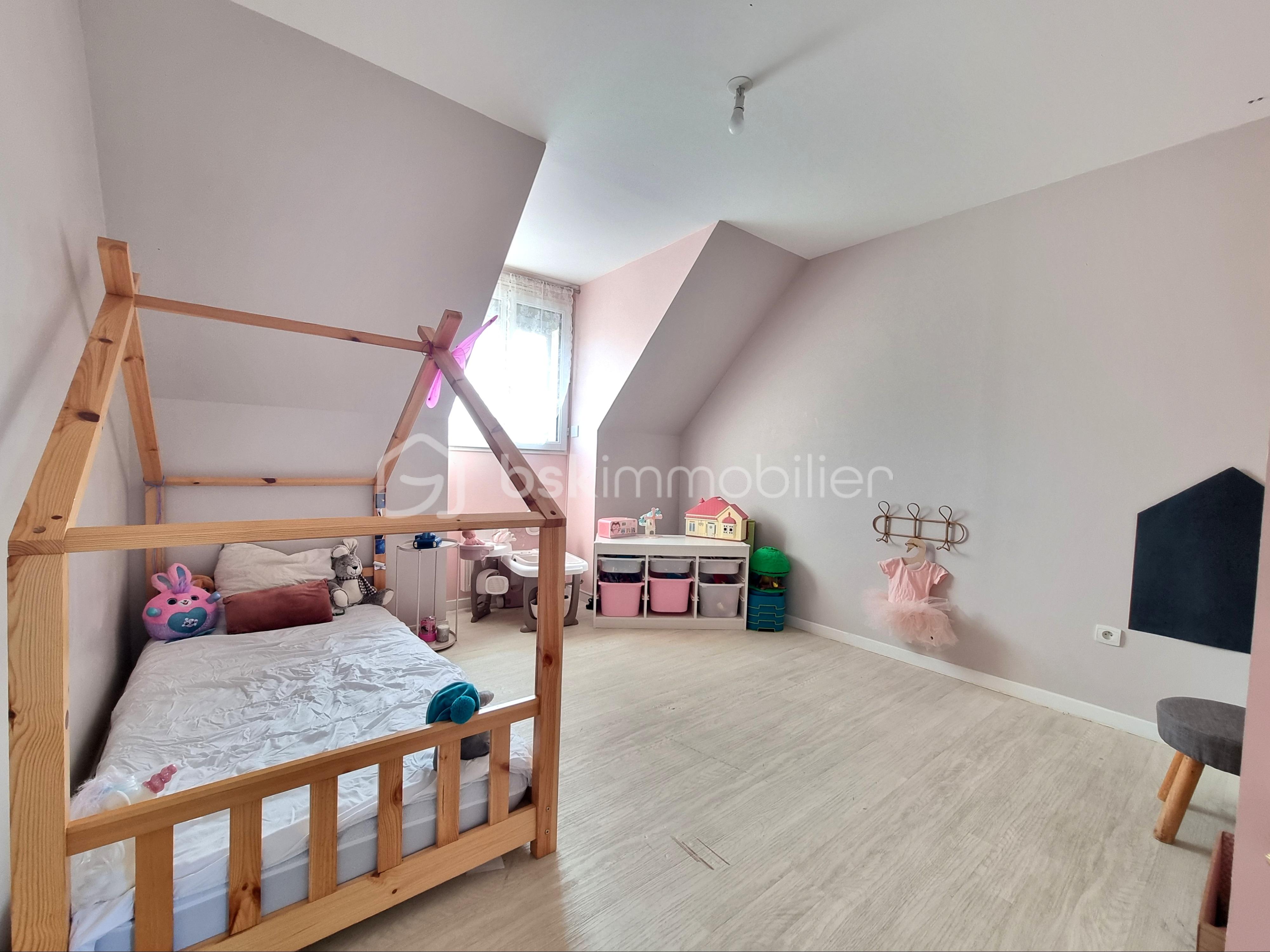 Maison traditionnelle de 98 m² - 20251209_135836.jpg