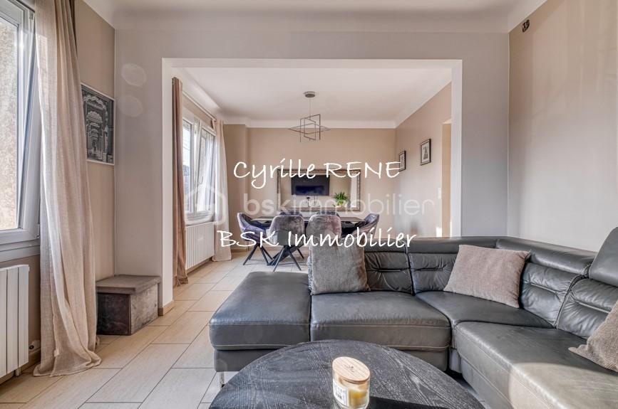 Maison 7 pièces 160 m² · à Bondy · 160 m² · 384 500 €