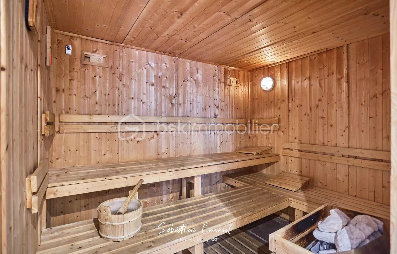 SAUNA copie.jpg