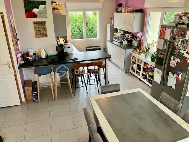 Maison de 100 m² - lannoy cuisine séjour de gauche.jpg