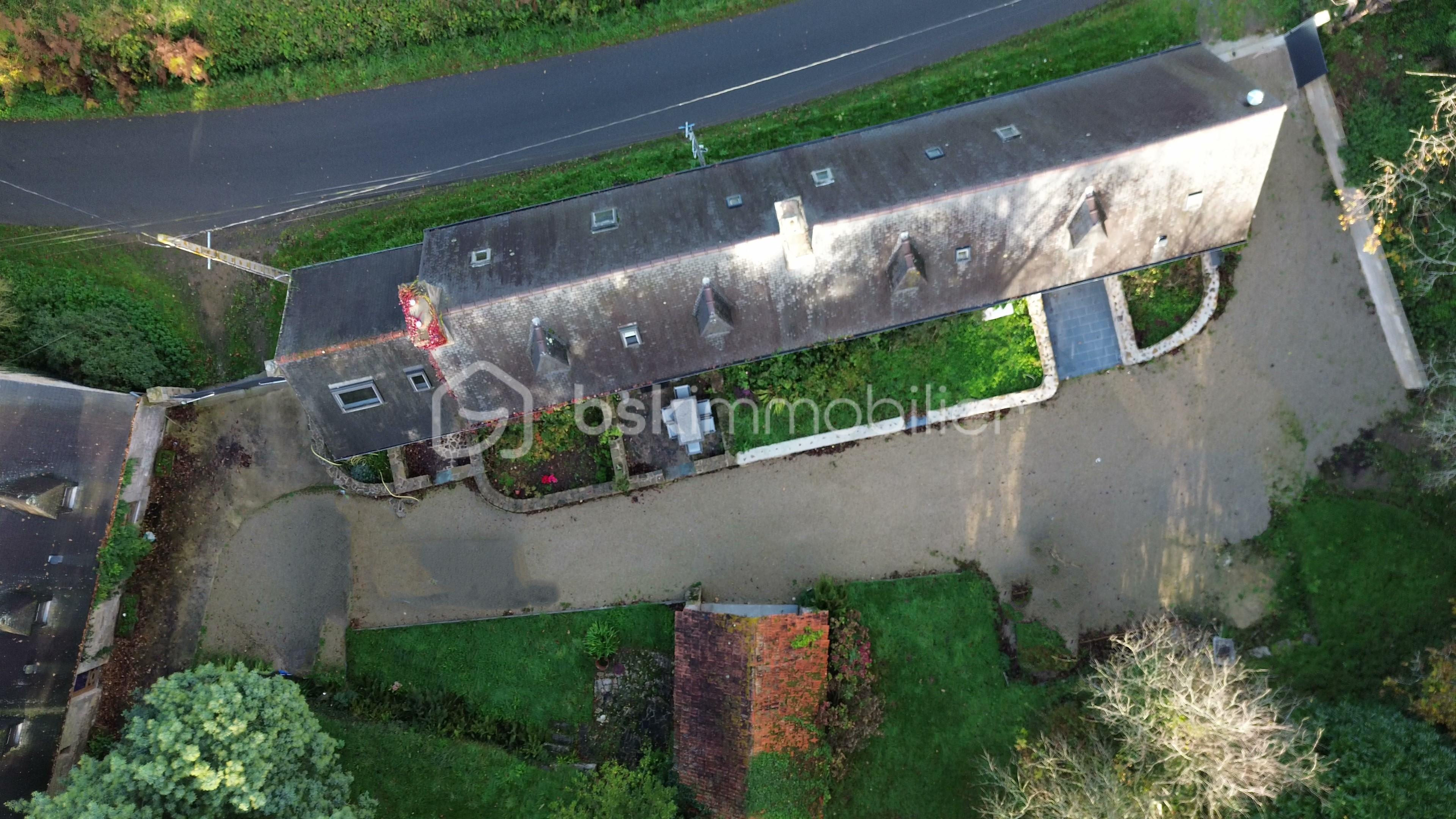 Maison longere de 261 m²