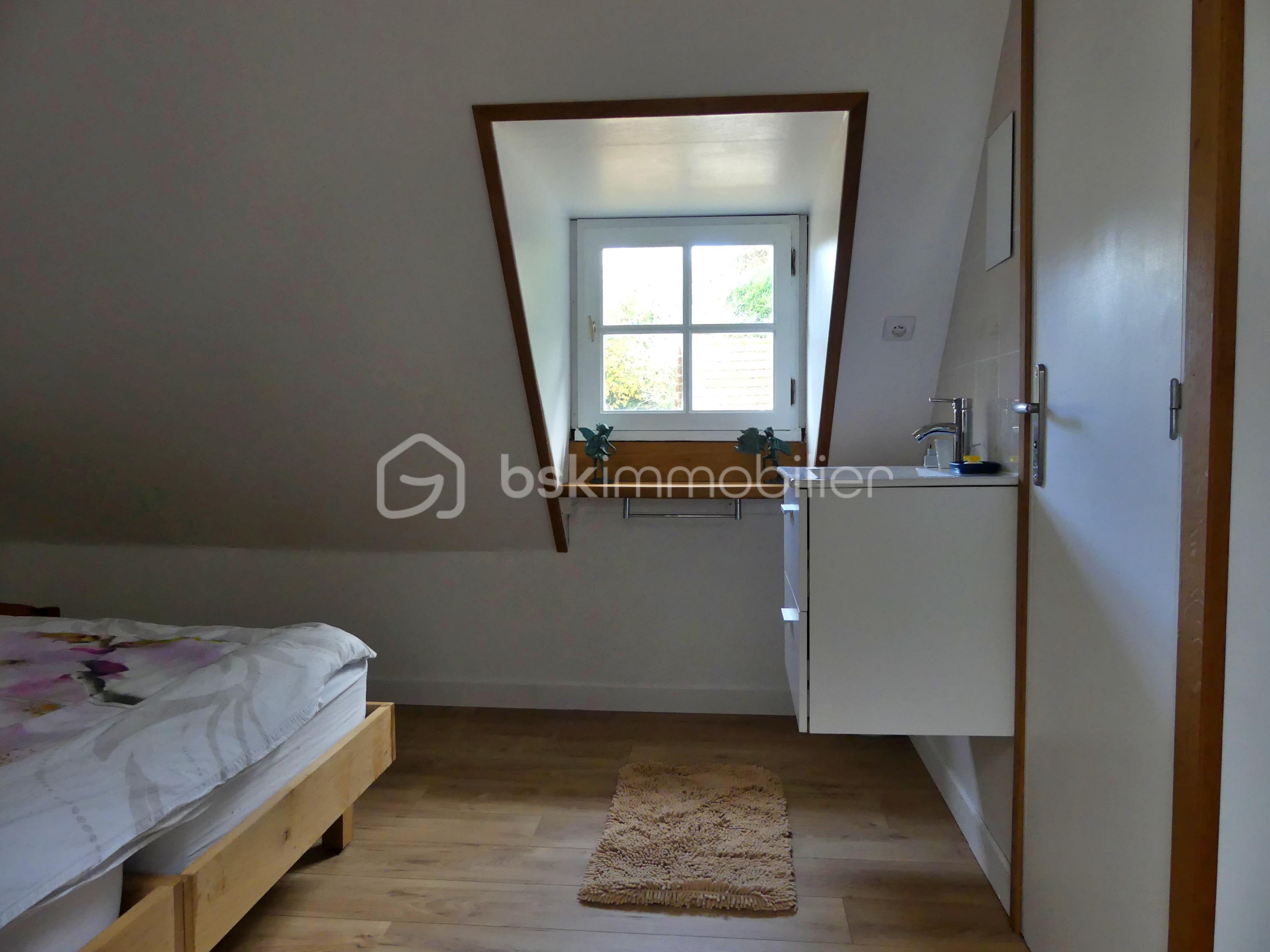 Maison longere de 261 m² - chambre 3.1 étage grange.JPG