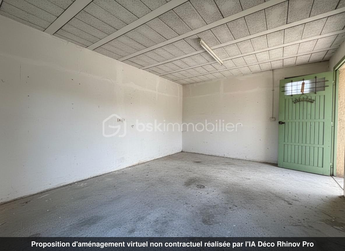 Local d'activités de 115 m² - GARAGE VIDE.jpg