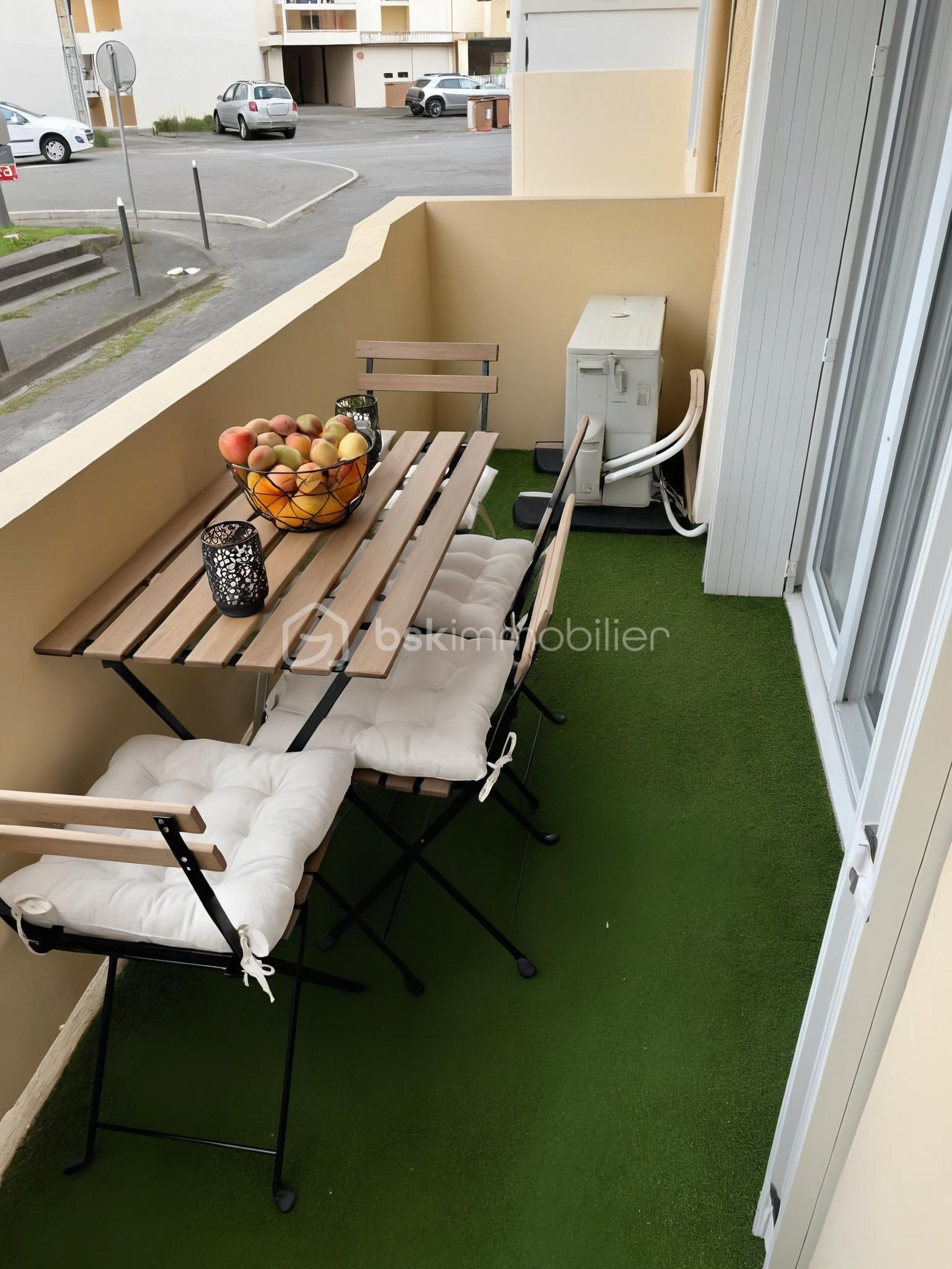 Appartement de 60 m² - balcon 2 modifié.jpg