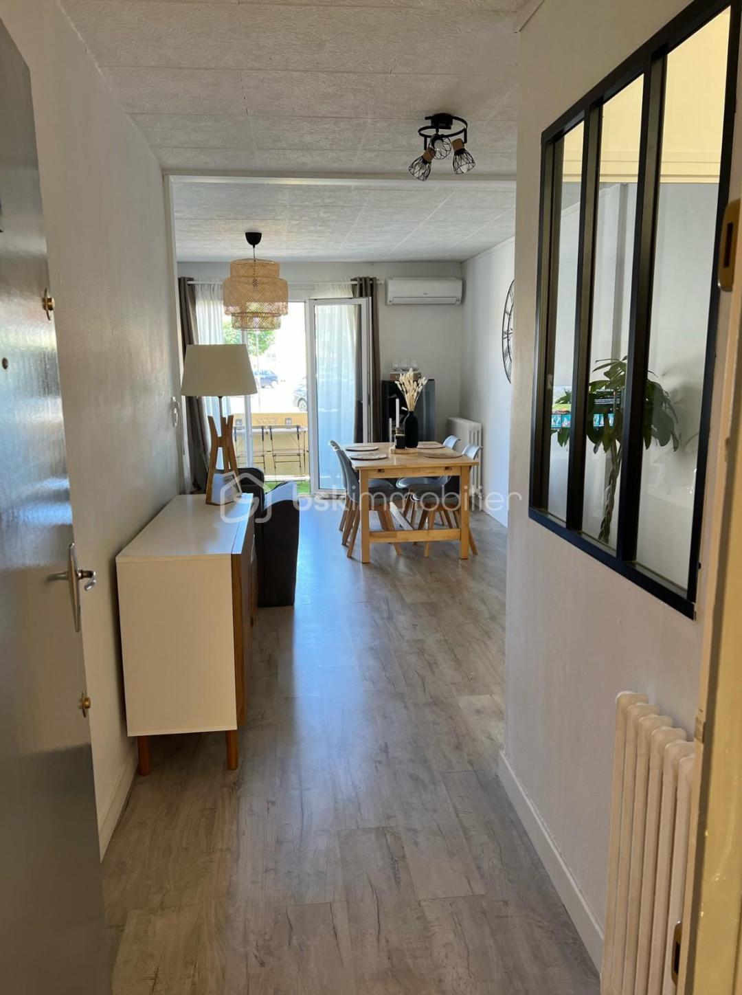 Appartement de 60 m² - entrée modifiée.jpg