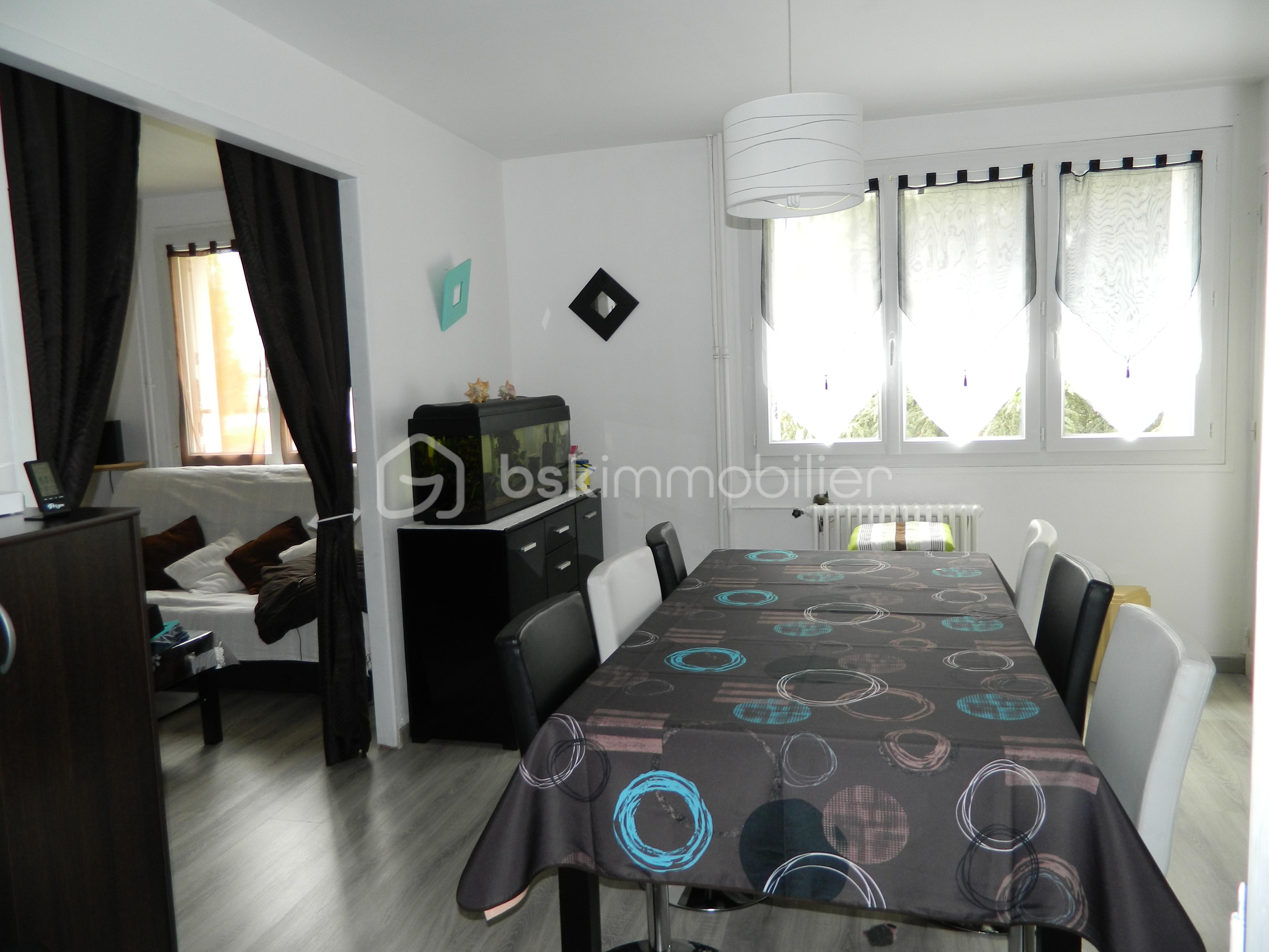 Appartement de 55,35 m² - sej1.JPG