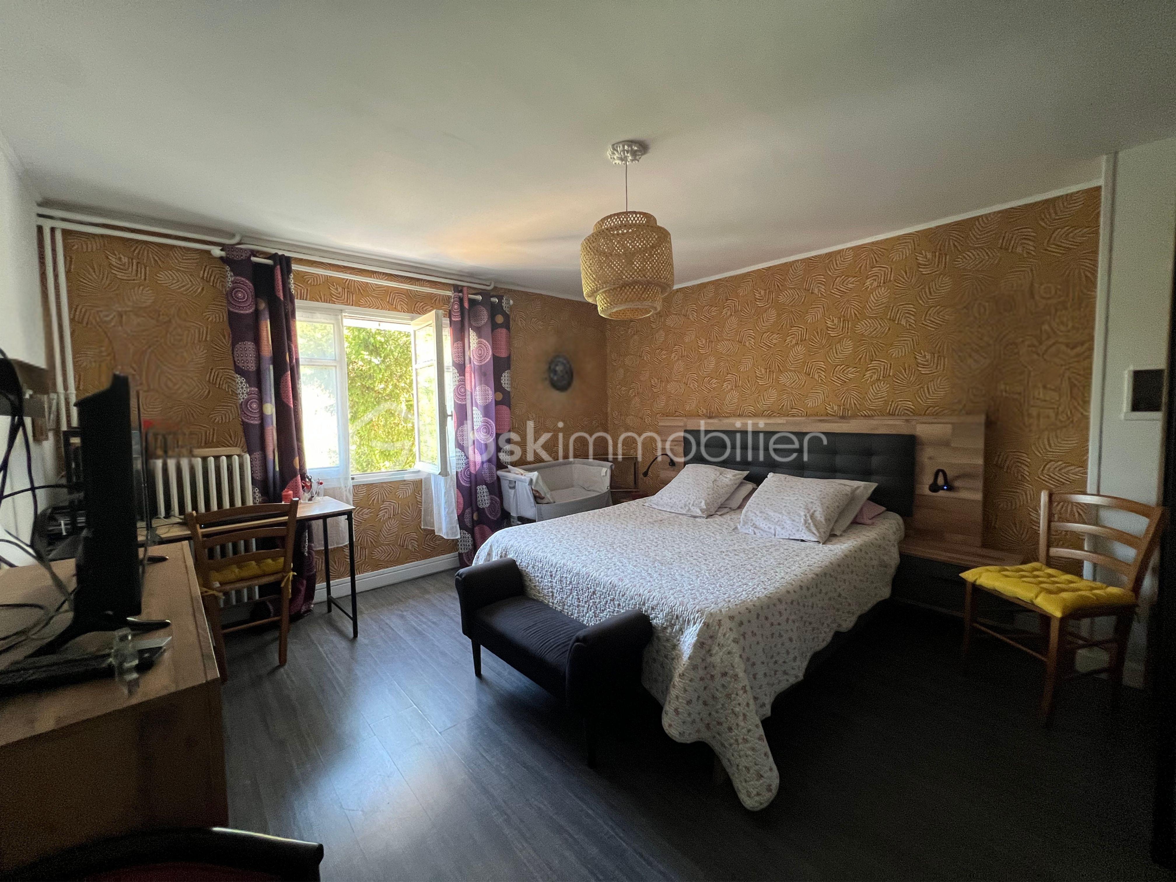 chambre parents.jpg