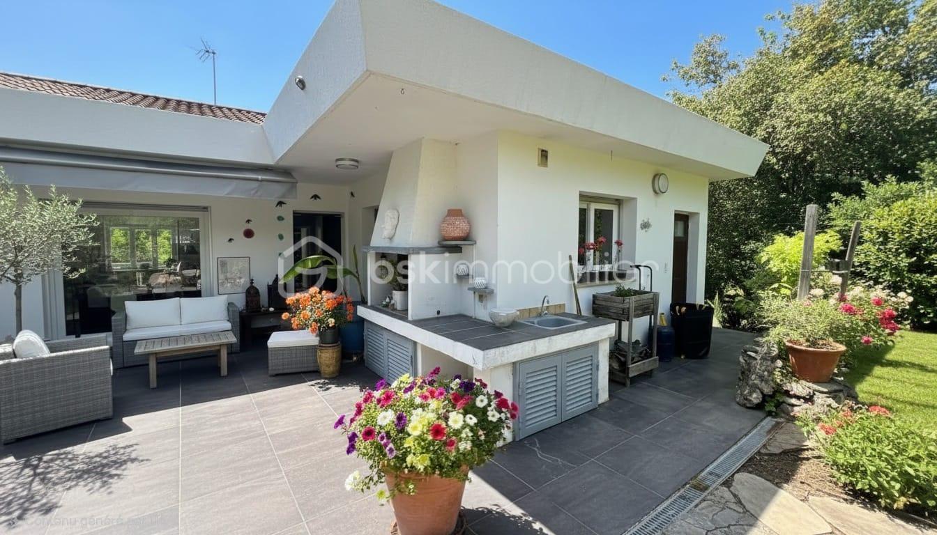 Maison de 140 m² - WhatsApp Image 2025-11-22 at 08.02.27.jpeg