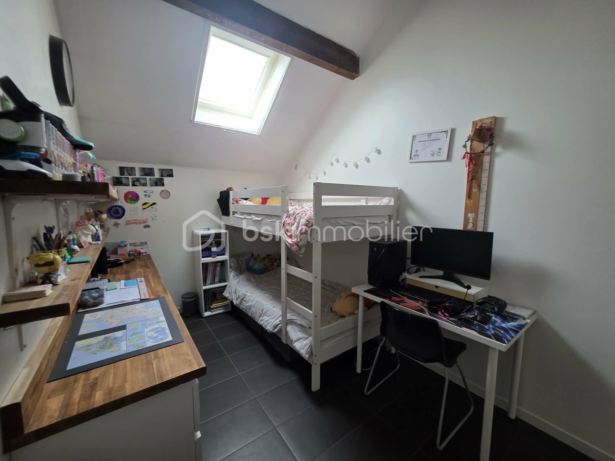 2f3b59e9-d82a-4dda-a05d-9dc15ec84dc7.jpg