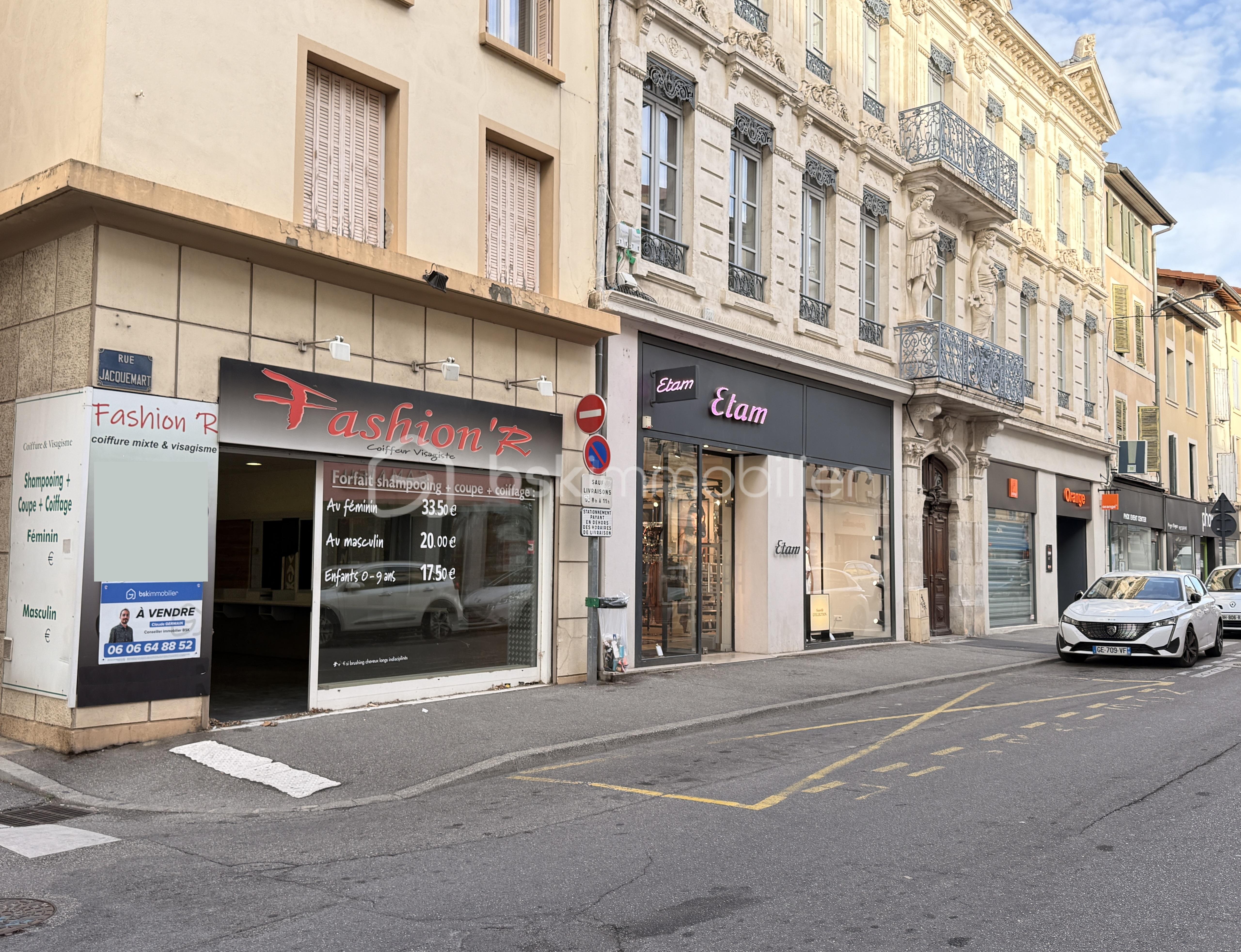 Local commercial 41 m² · à Romans-sur-Isere · 41 m² · 77 900 €