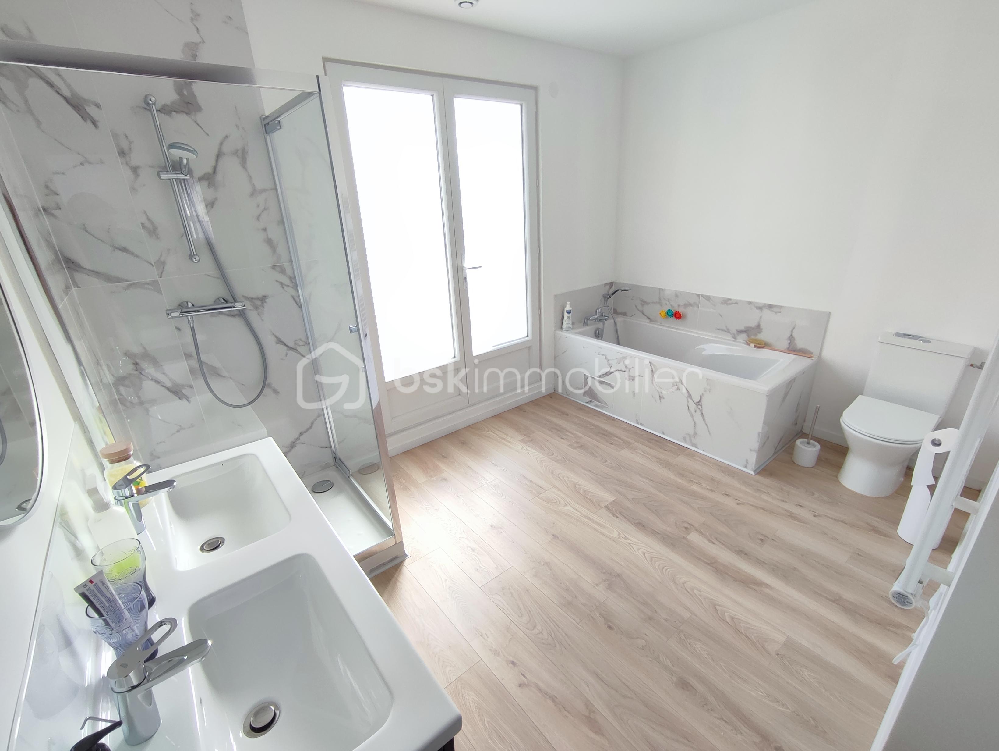 Pavillon de 164,98 m² - IMG_20251024_133326.jpg