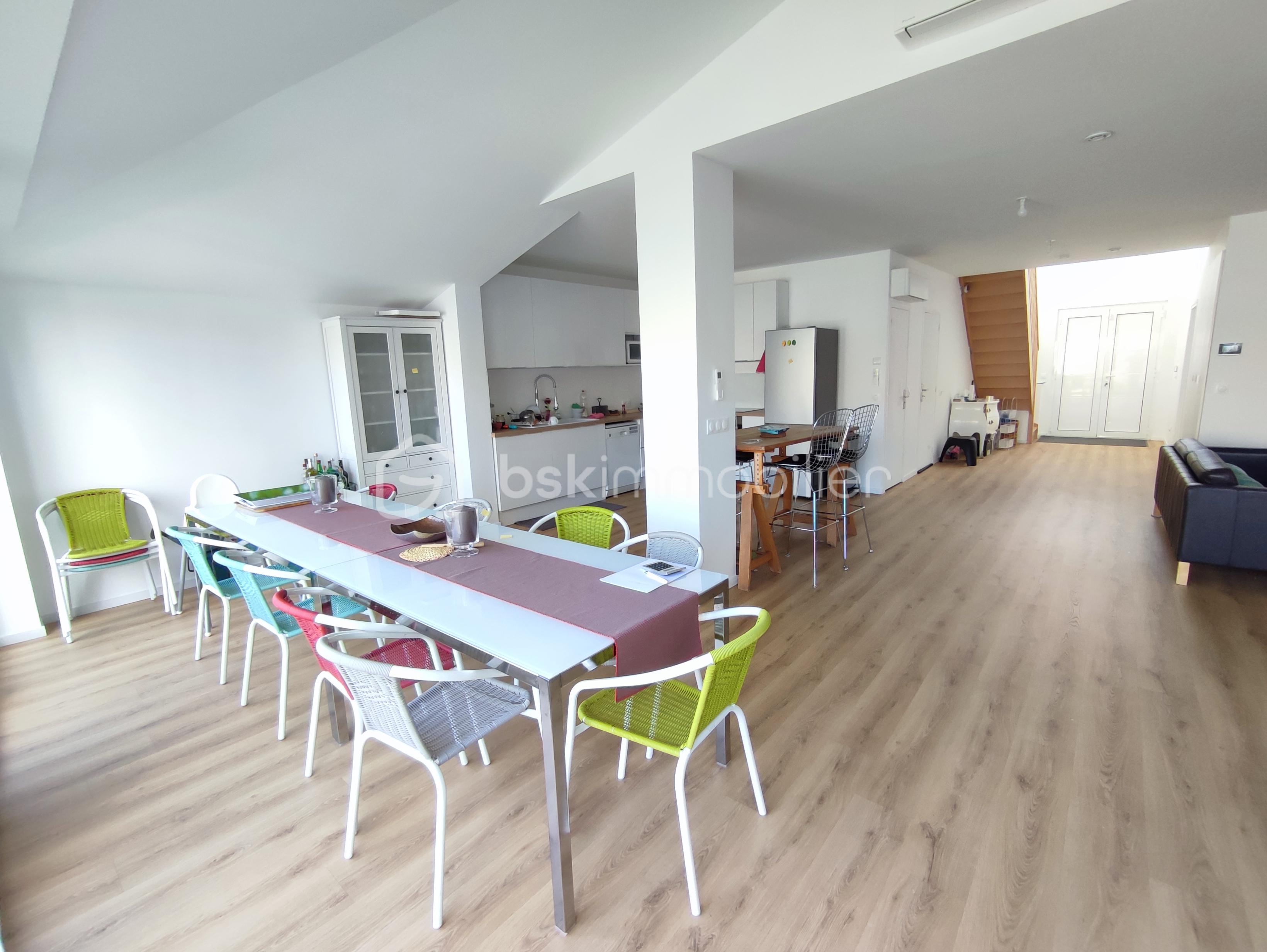 Pavillon de 164,98 m² - IMG_20251024_132706.jpg