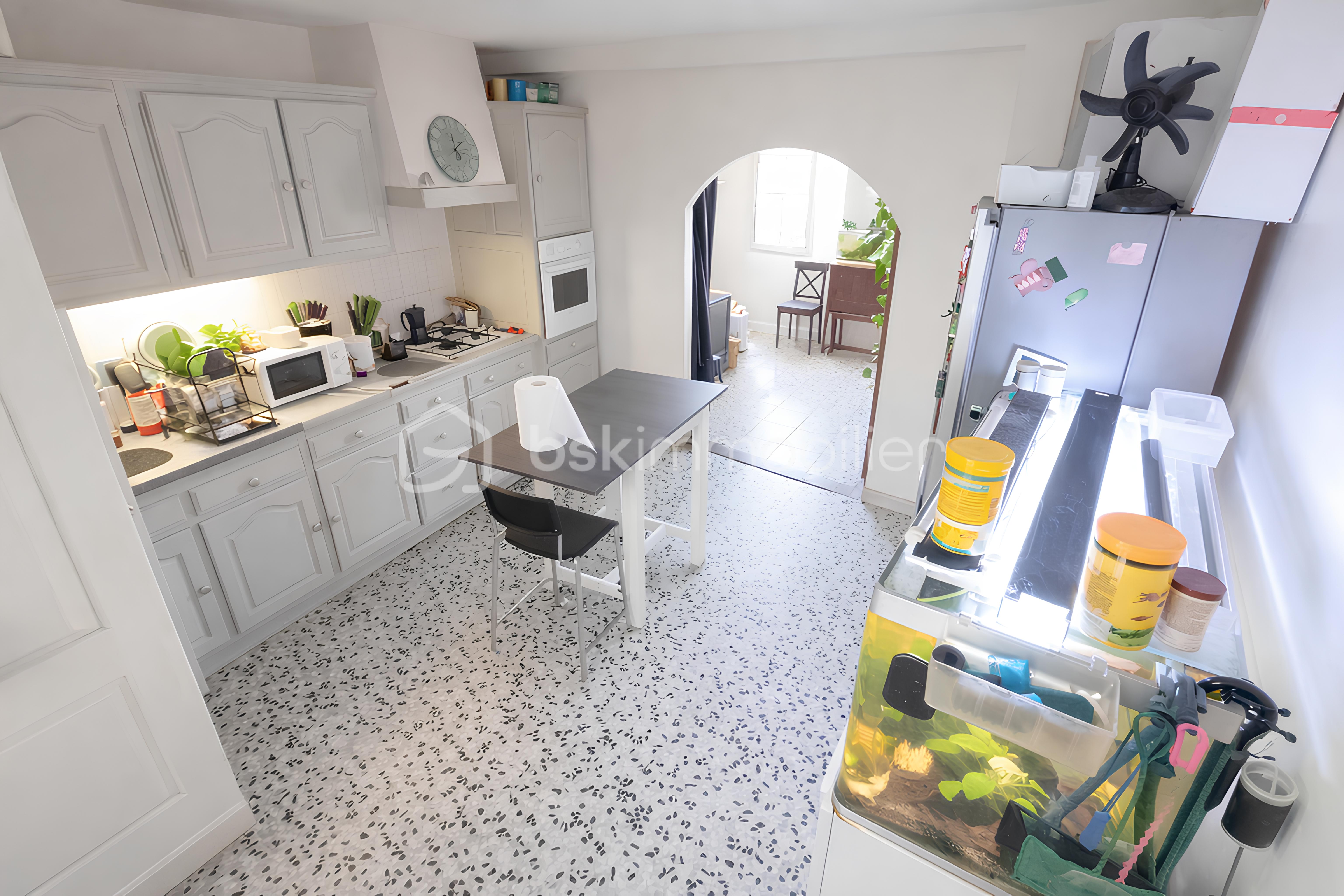 10 T2 400 RDC - Cuisine B.png