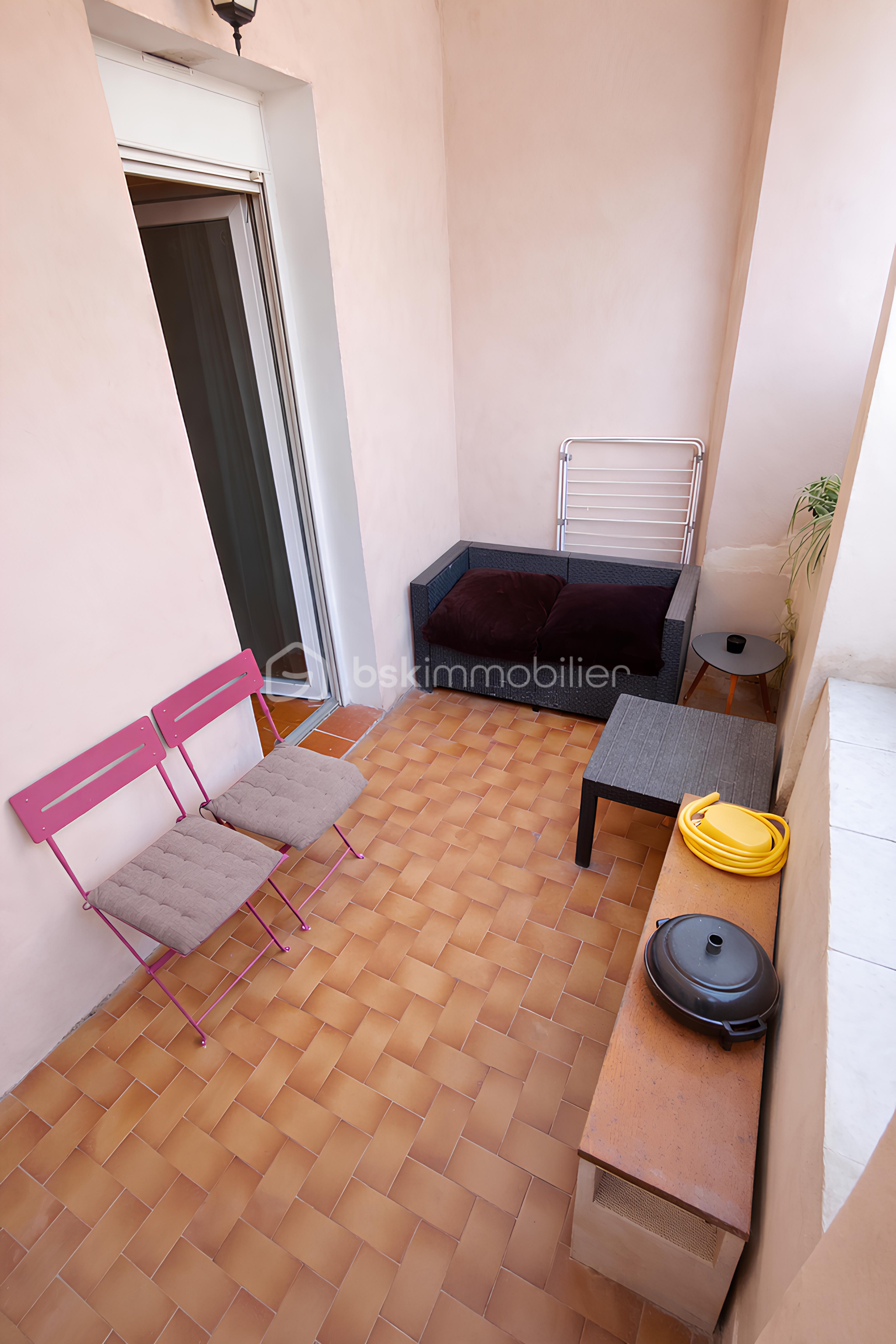 23 T3 390 RDC - Terrasse 2.png