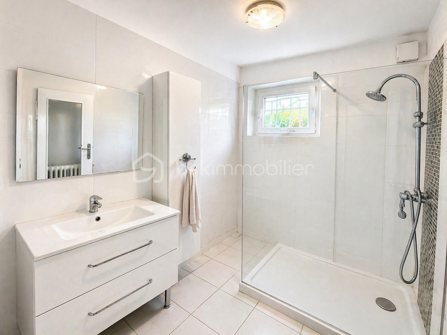 ChatGPT Image 21 avr. 2026, 12_04_23.png