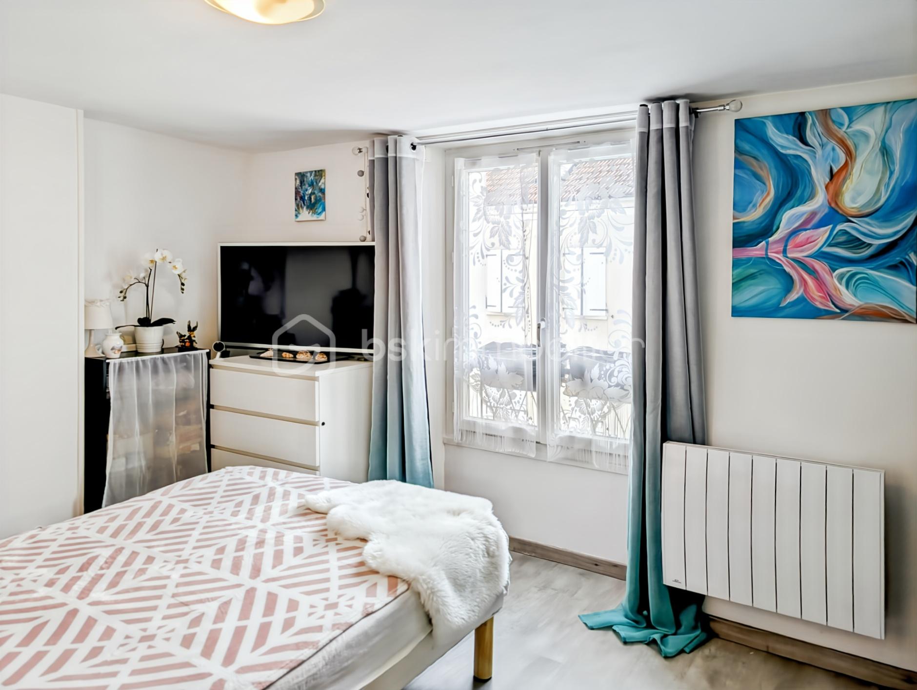 Appartement de 52 m² - Photo  chambre aujourd'hui CYRILLE.jpg