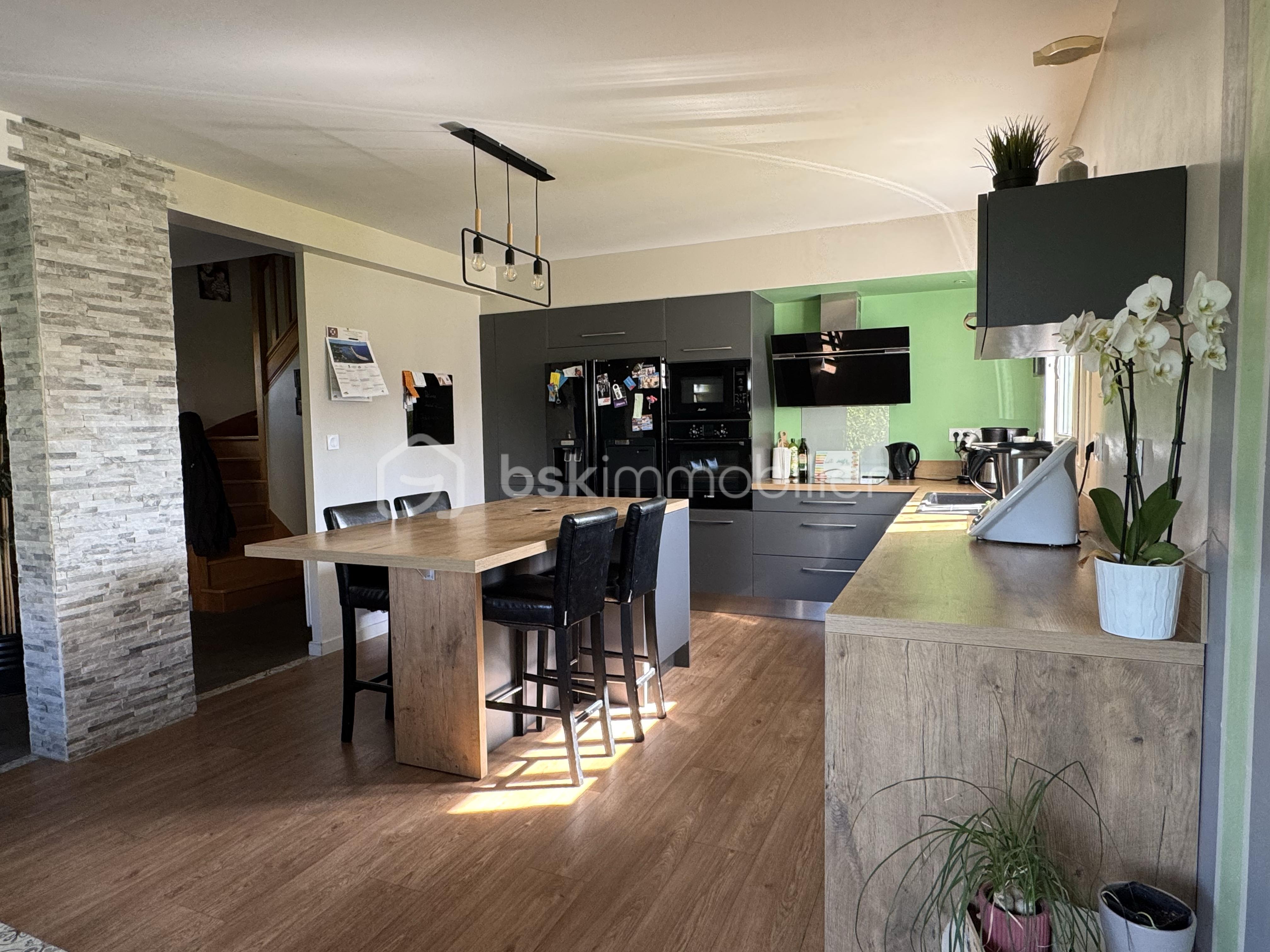 Maison traditionnelle de 135 m² - tempImage3wWru8.png