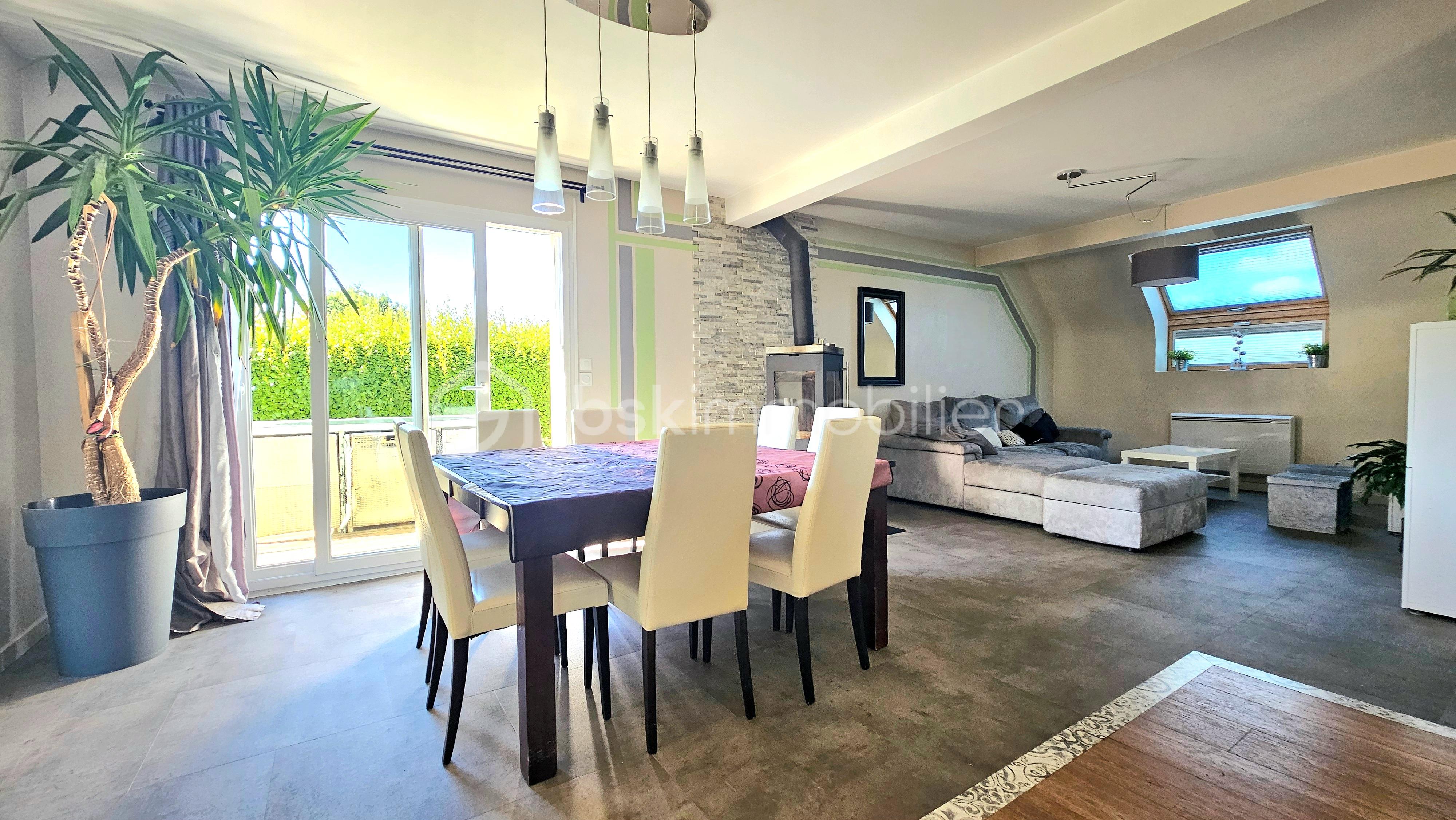 Maison traditionnelle de 135 m² - Picsart_25-09-26_10-59-03-672.jpg