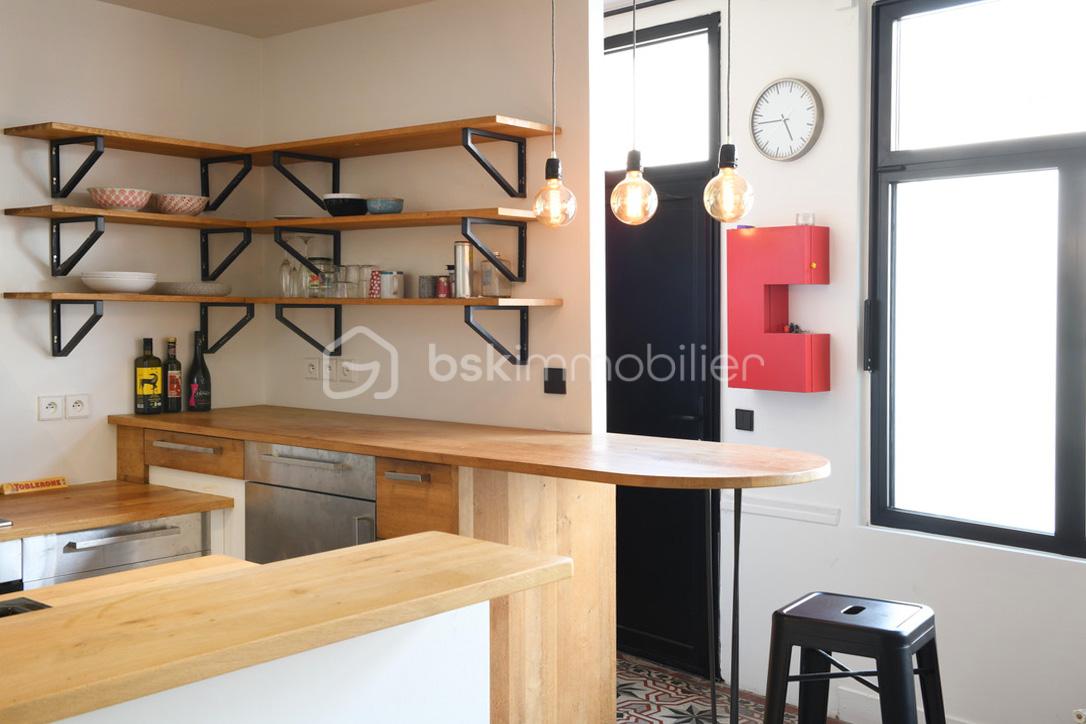 Appartement de 66 m² - Cuisine entree.jpg