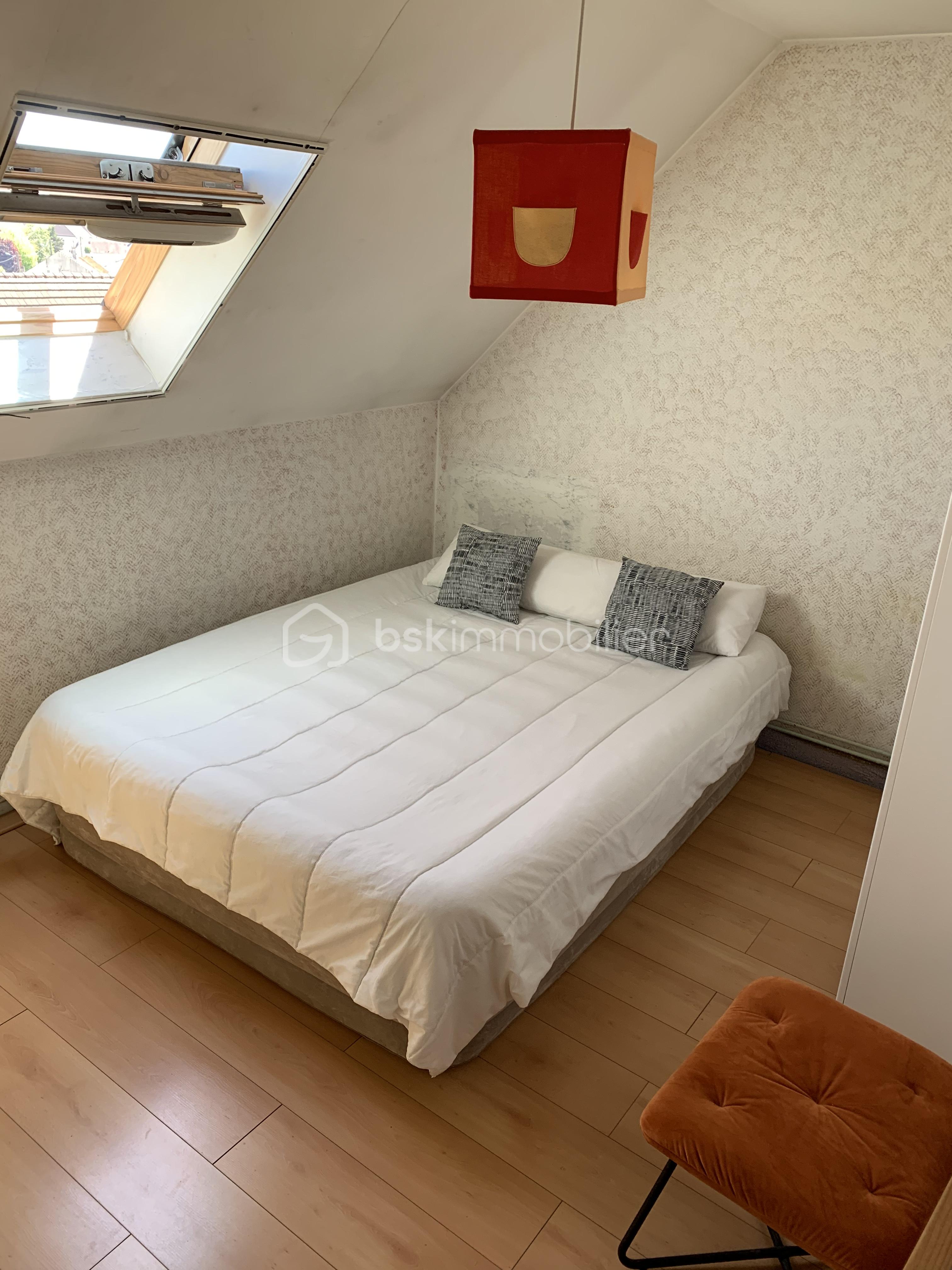 Maison de 191 m² - chambre.JPG