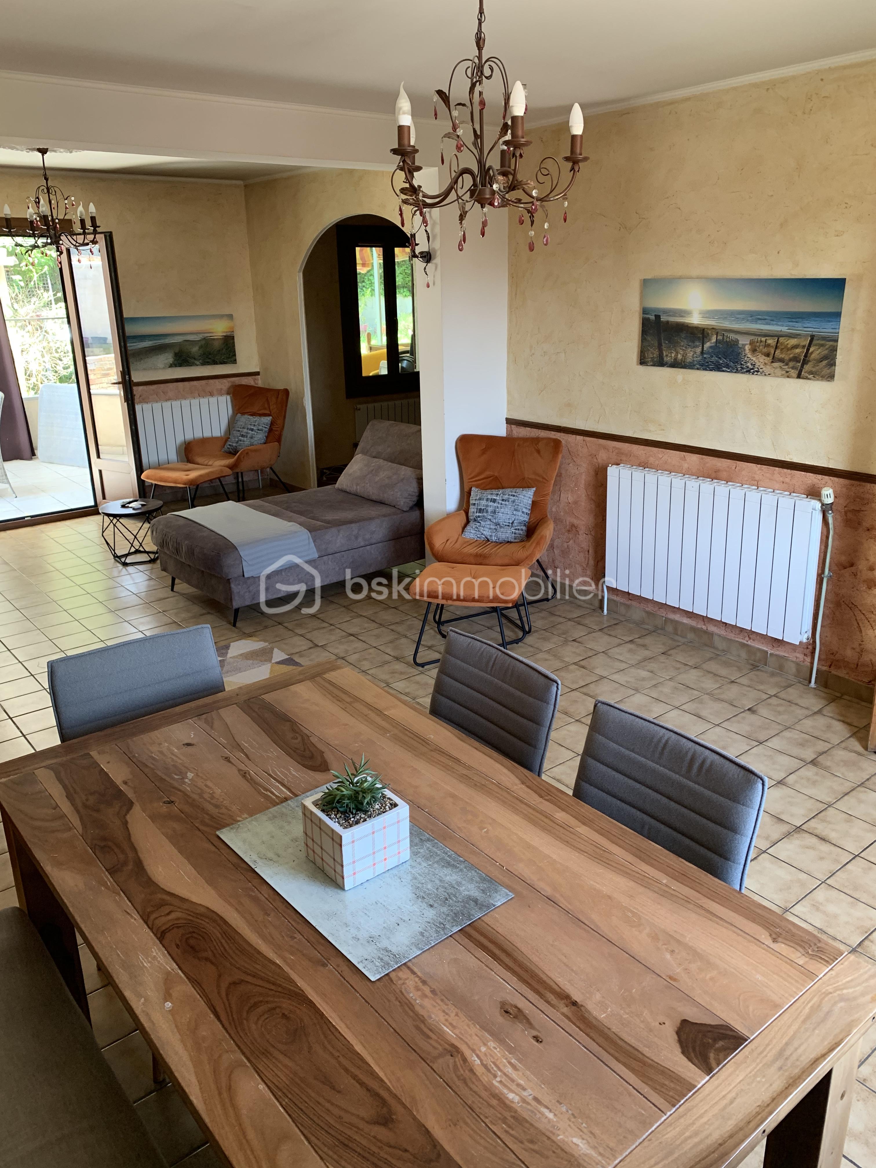 Maison de 191 m² - salon 6.JPG