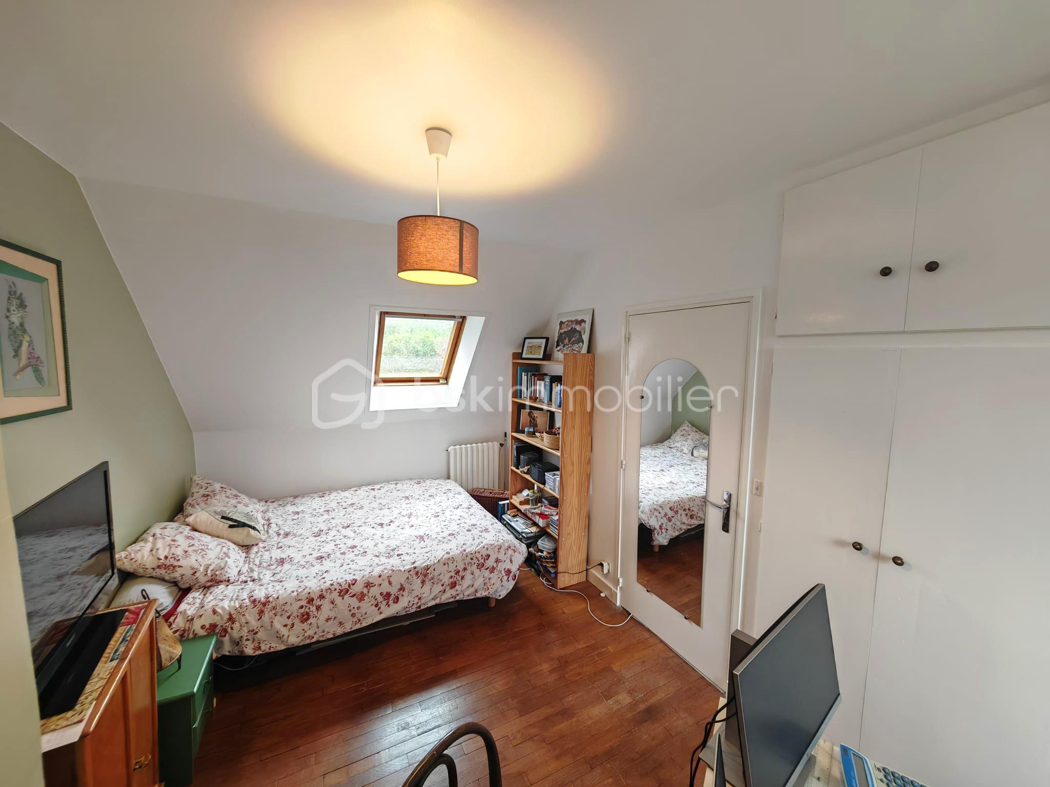 Maison traditionnelle de 105 m² - chambre-1er.jpg