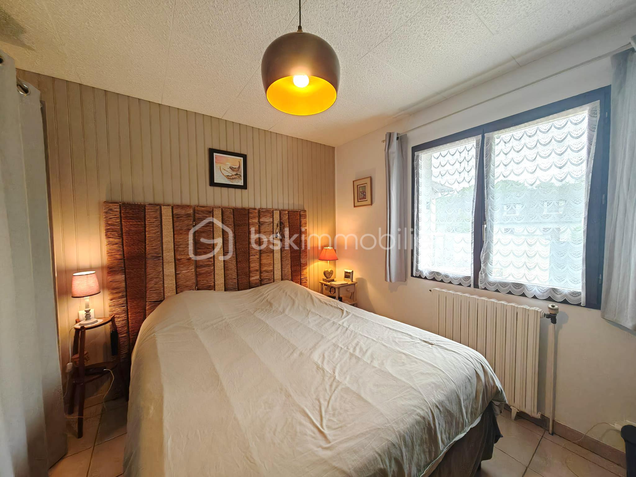 Maison traditionnelle de 105 m² - chambre-rdc1.jpg