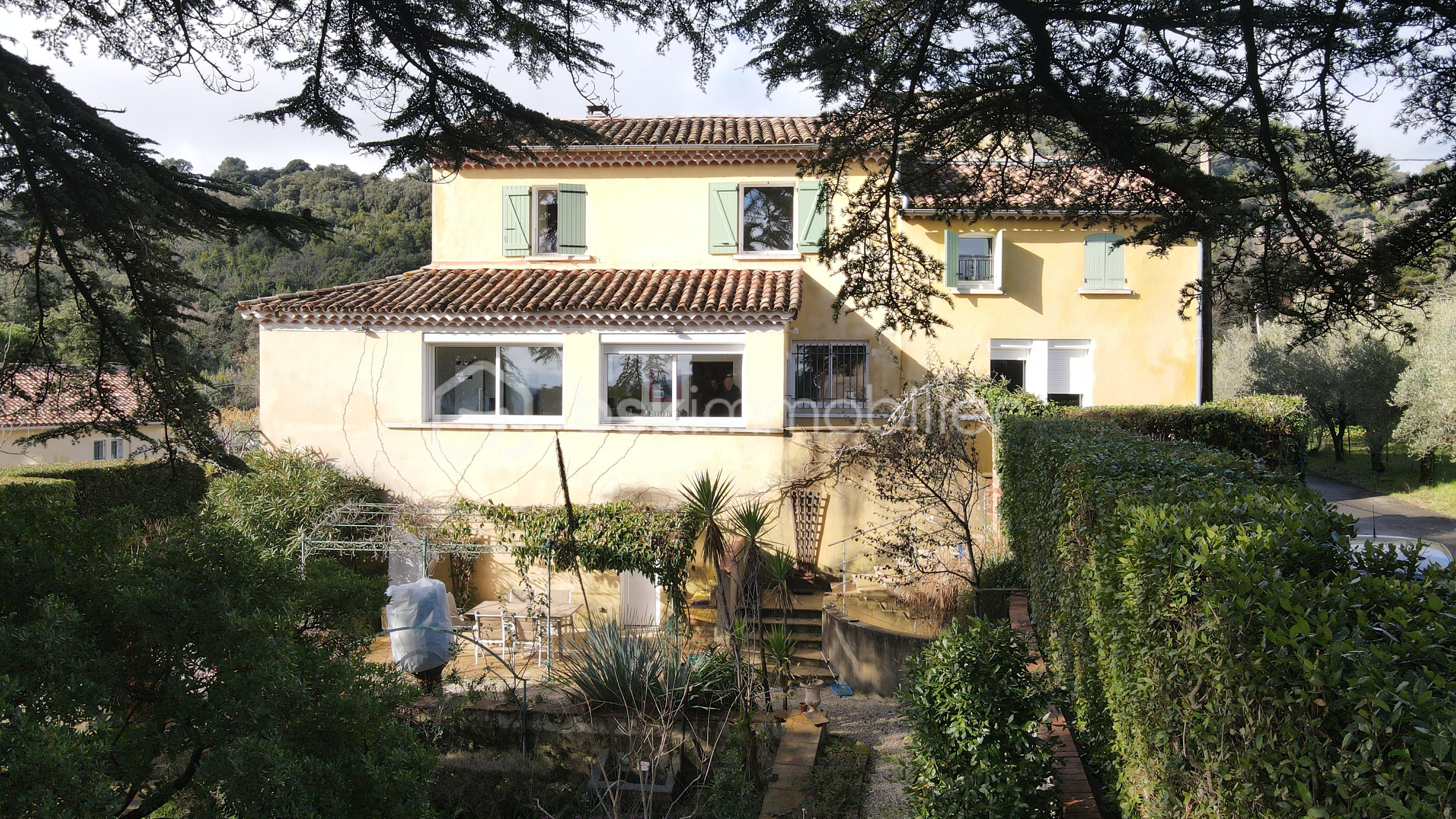 Propriete de 255 m² - dji_fly_20260203_113748_879_1770115515854_photo.JPG