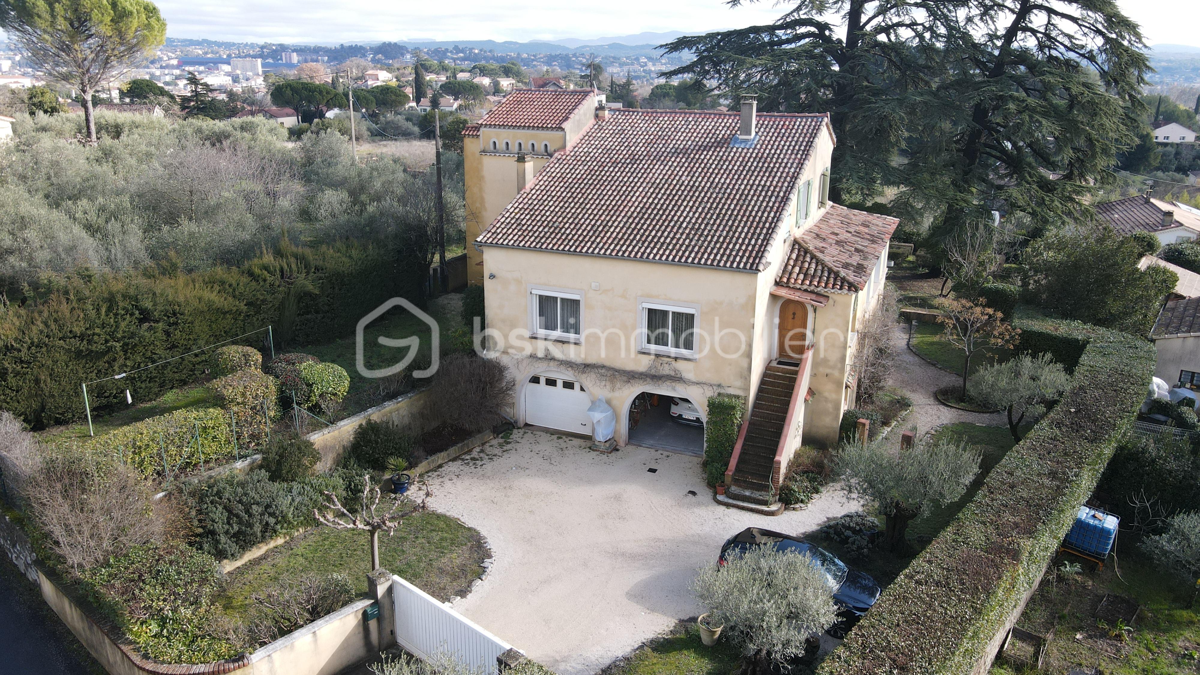 Propriete de 255 m² - dji_fly_20260203_113824_881_1770115457947_photo.JPG