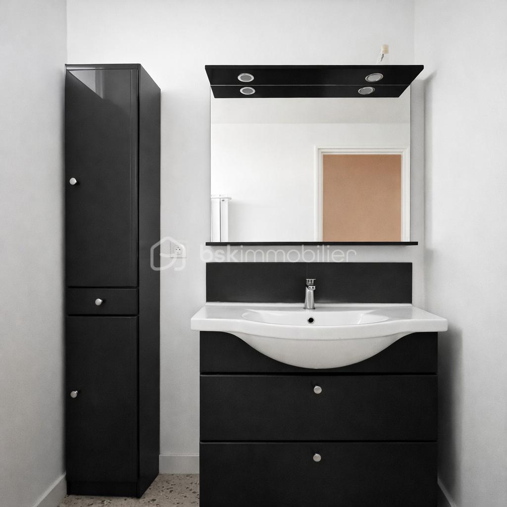 Maison de 65 m² - ChatGPT Image 9 janv. 2026, 16_31_55.png