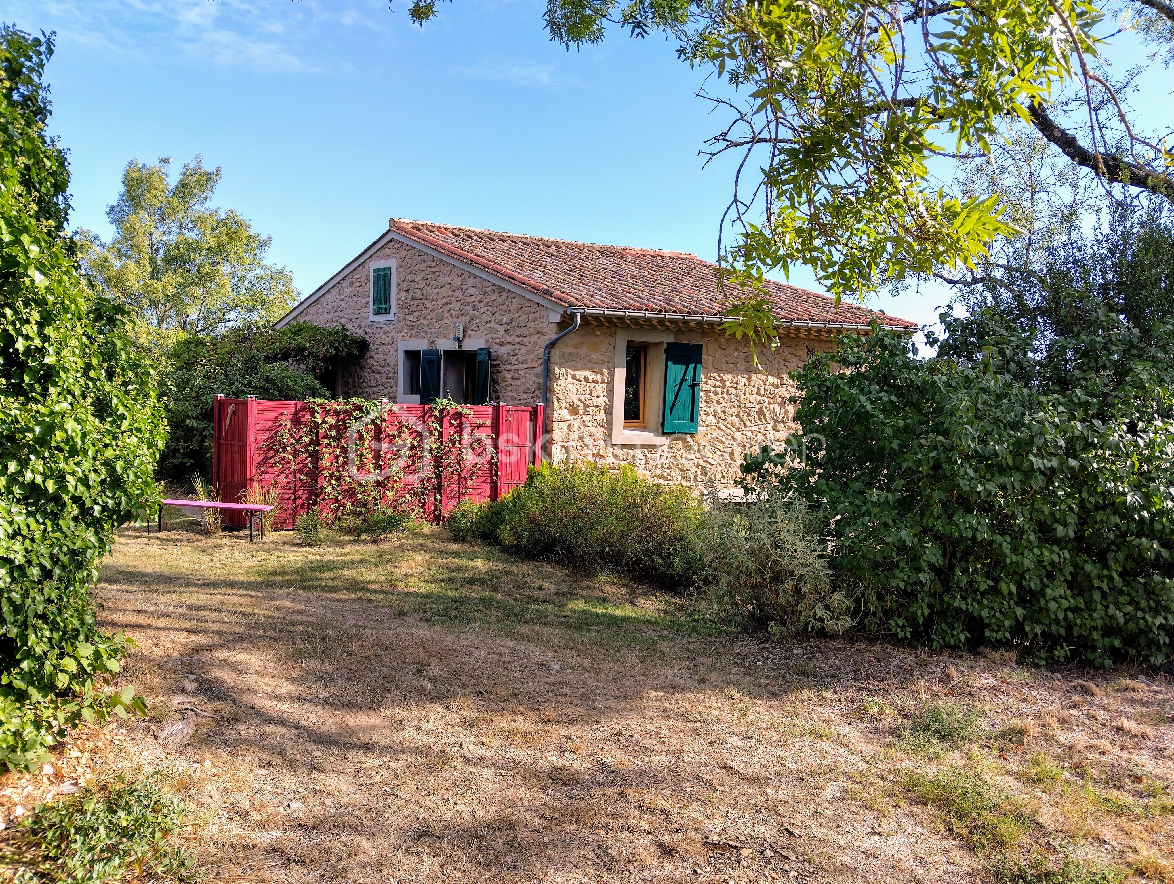 Maison en pierre de 100 m² - IMG_20250831_094738_HDR~2.jpg