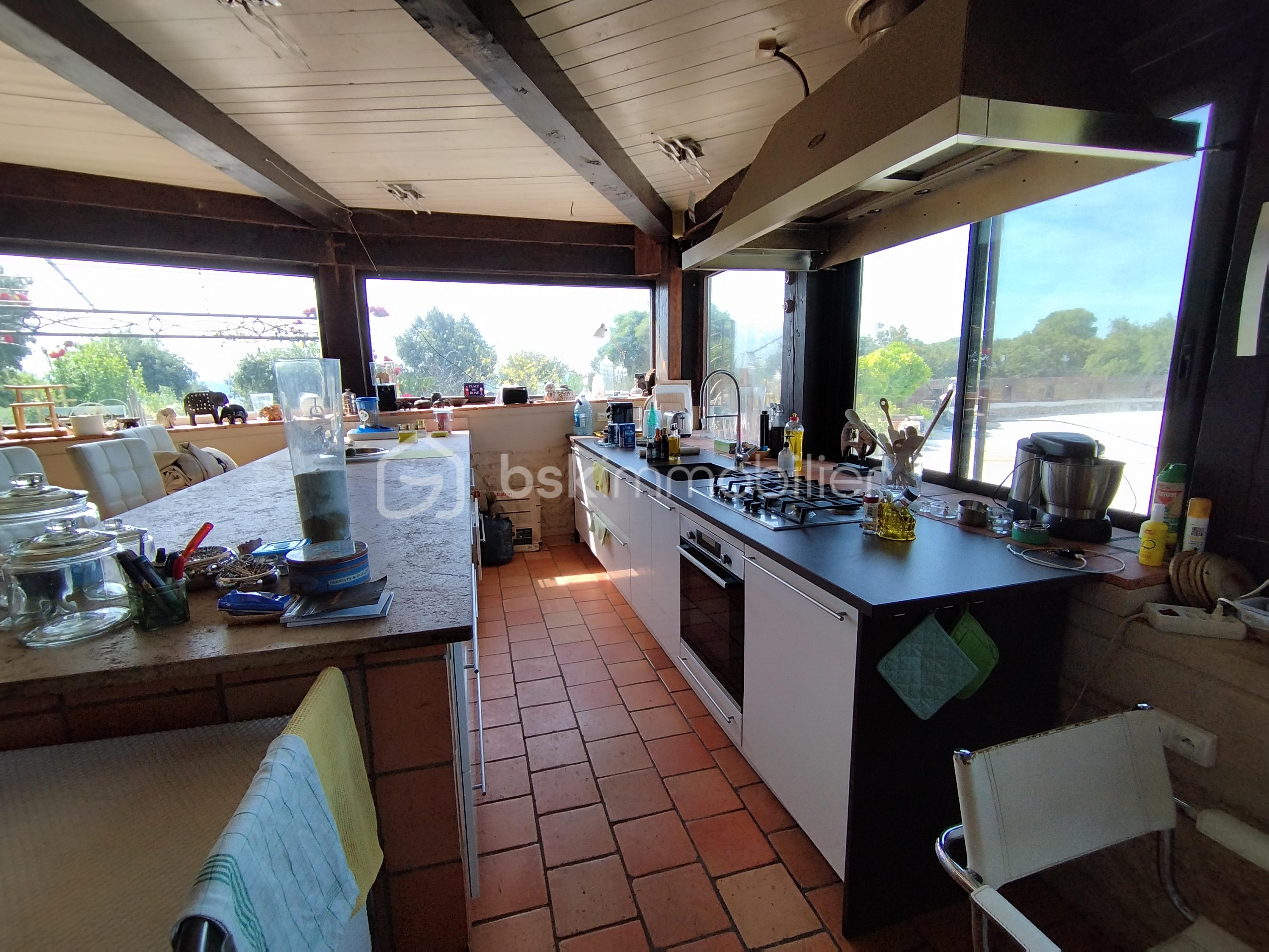 Maison de 402 m² - 1758184984850.jpg