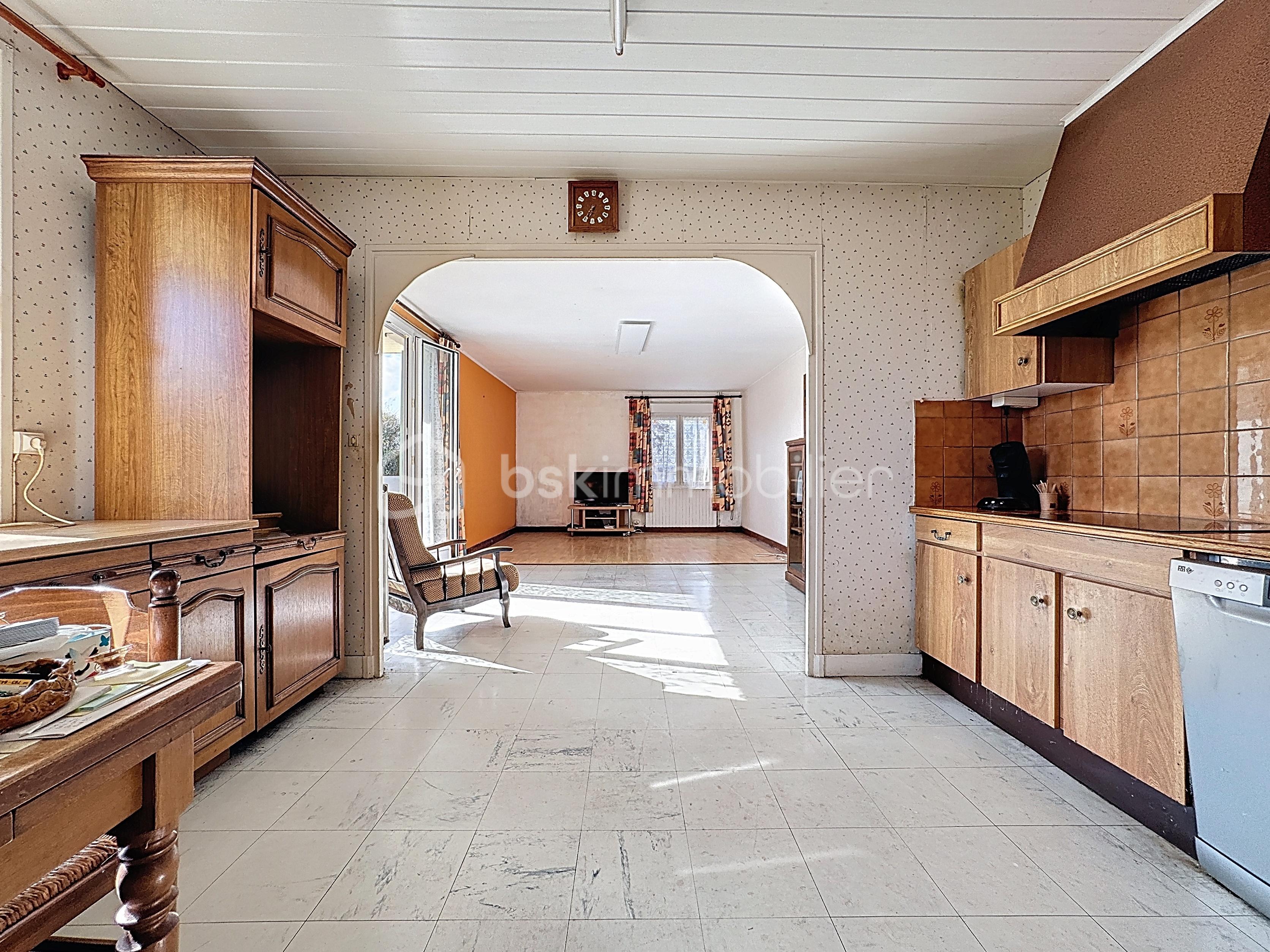 Maison de 170 m² - lebresne_00008.jpg